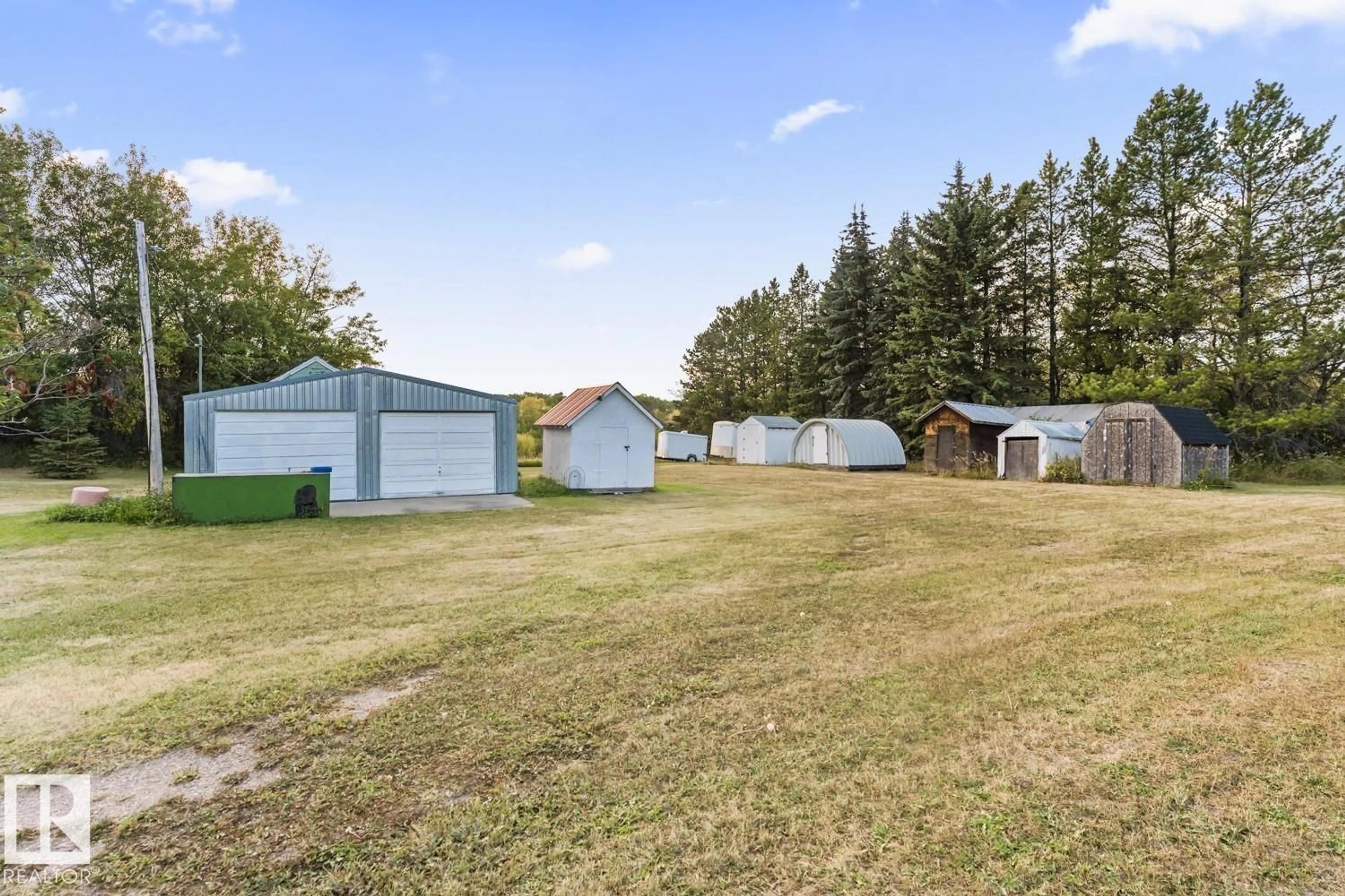 A pic from outside/outdoor area/front of a property/back of a property/a pic from drone, unknown for 60228 RGE RD 460, Rural Bonnyville M.D. Alberta T9N2J6