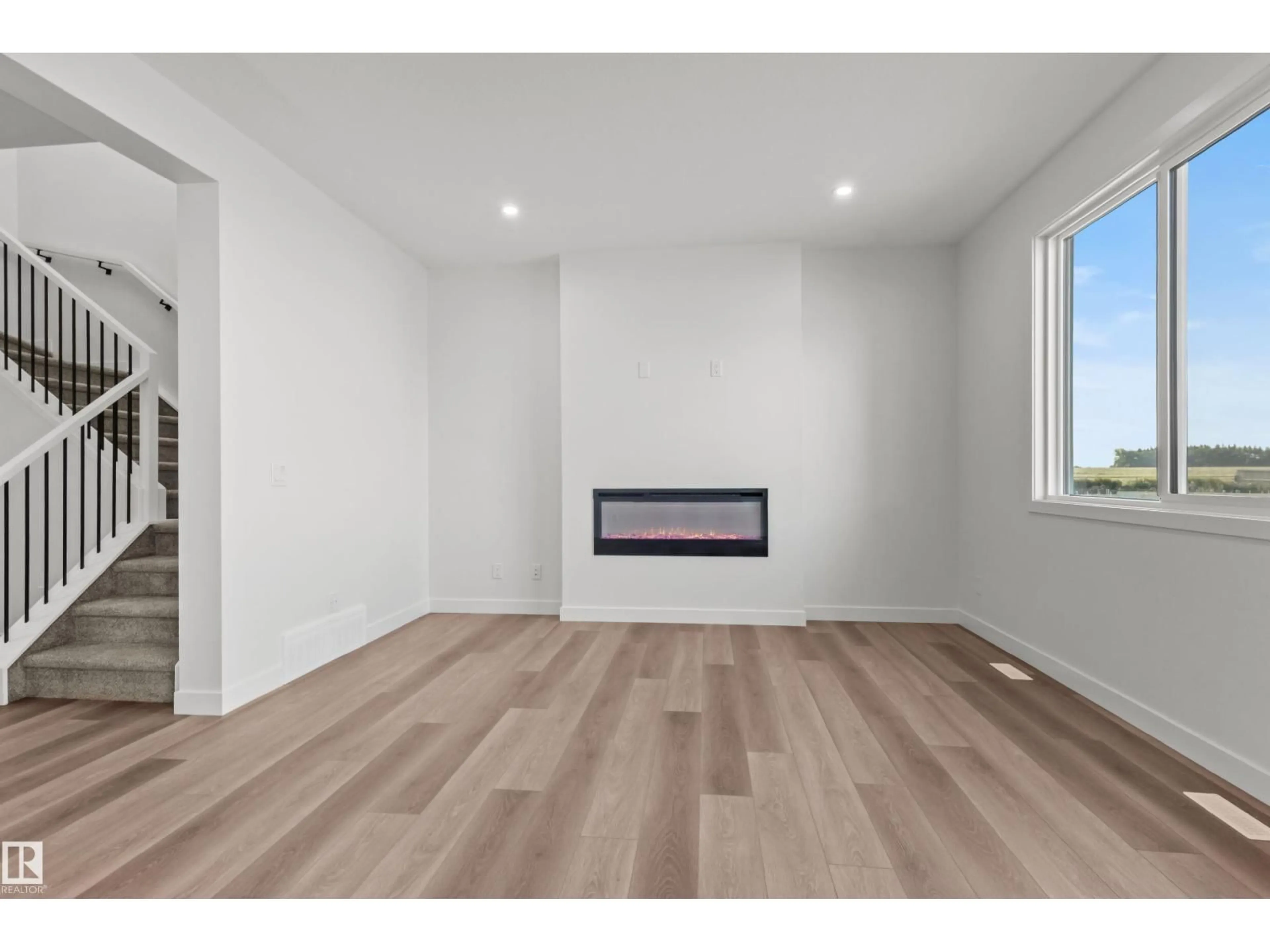 A pic of a room for SW - 2124 MUCKLEPLUM CR, Edmonton Alberta T6X3G9