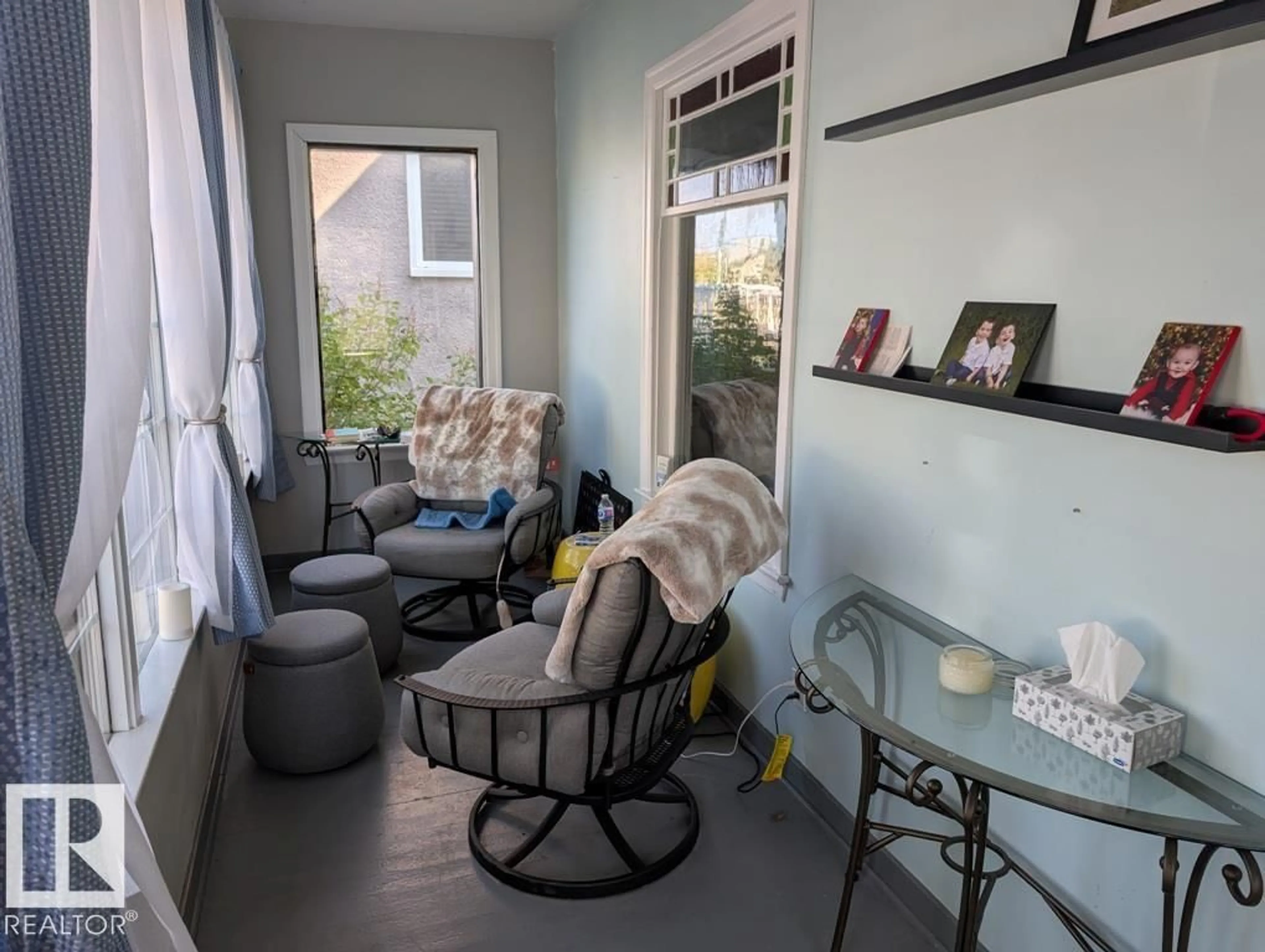 A pic of a room for 4717 49 ST, Vegreville Alberta T9C1K7