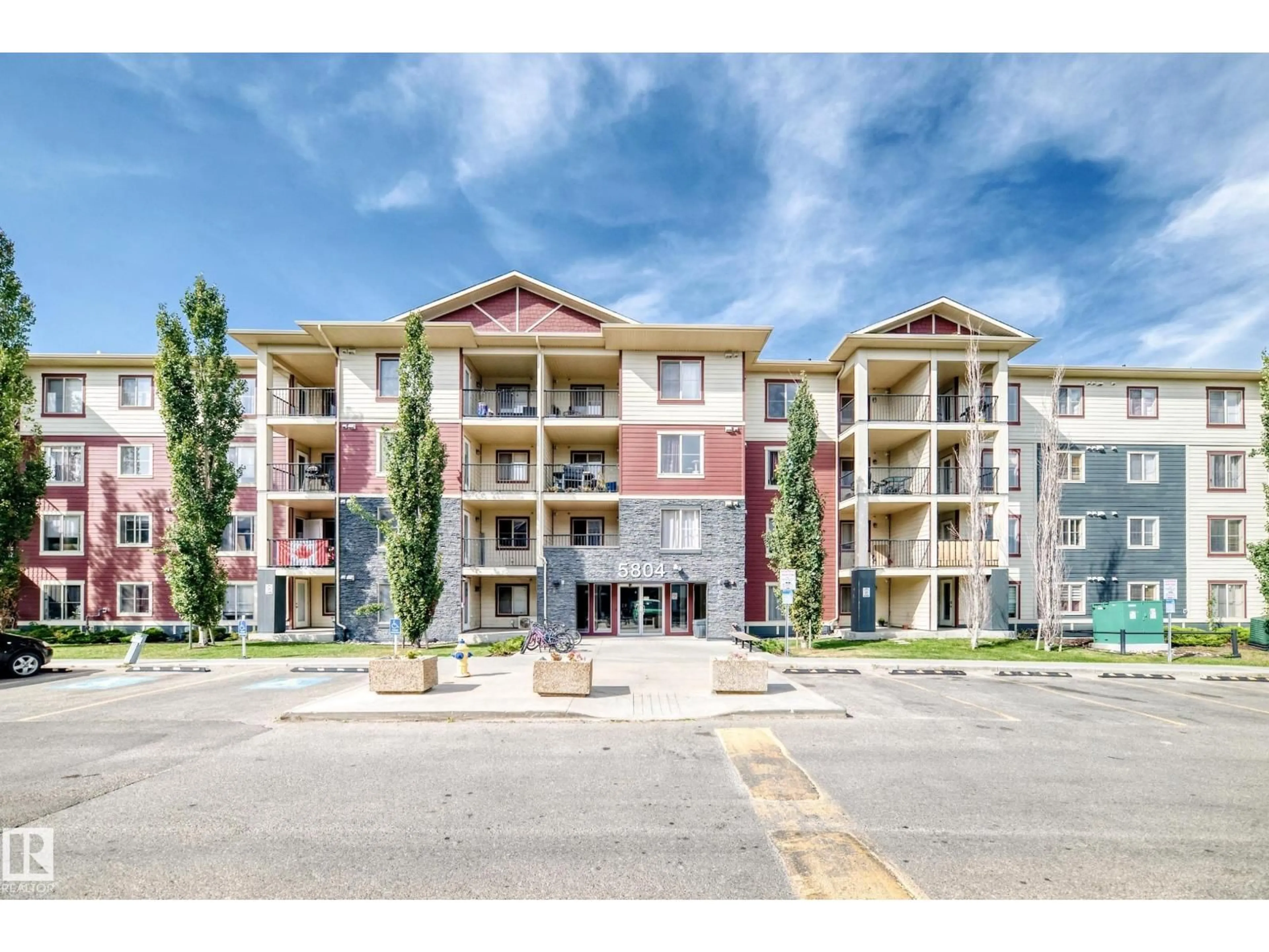 Unknown for 5804 - 118 MULLEN PLACE, Edmonton Alberta T6R0W3