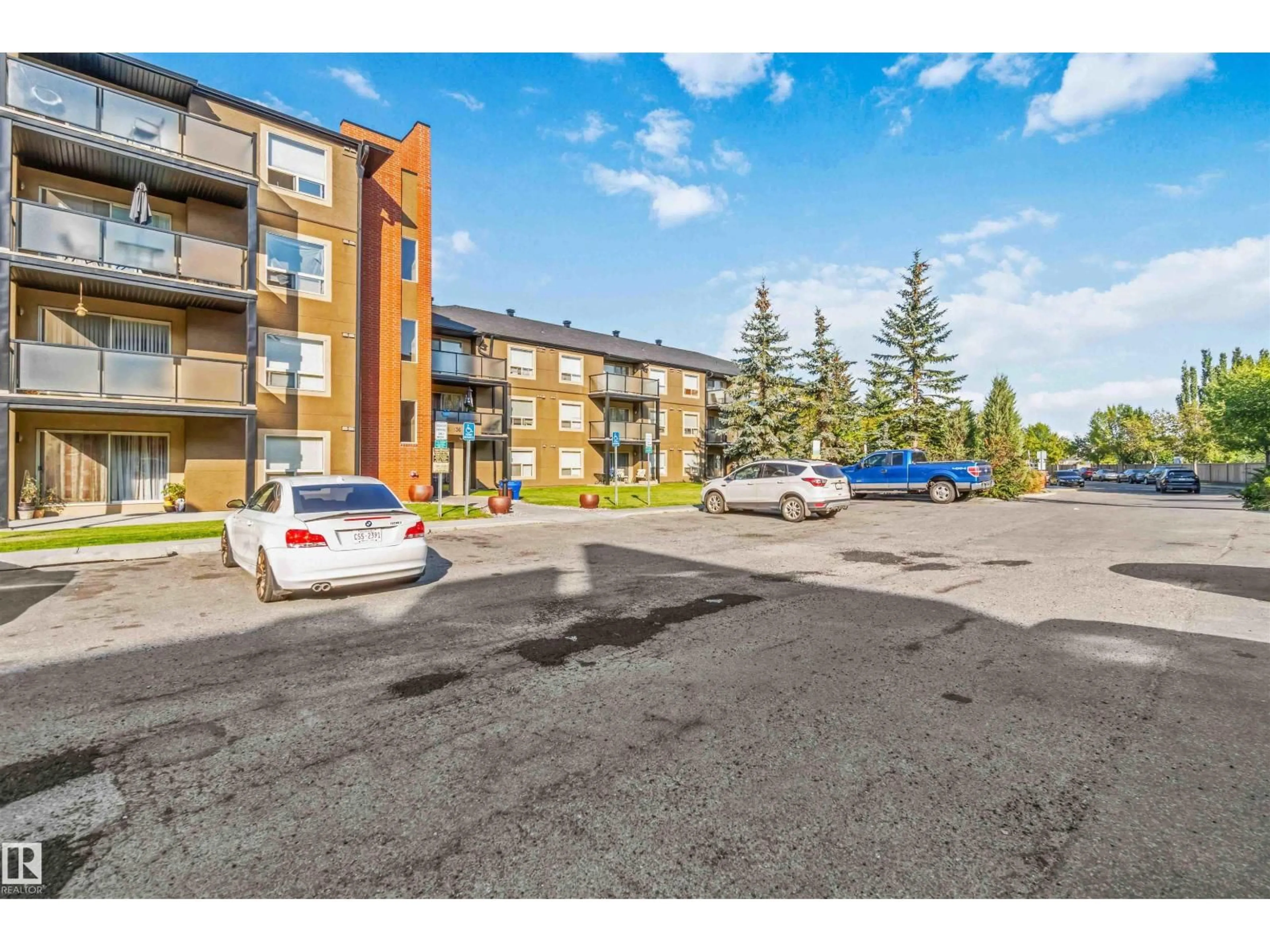 Unknown for 407 - 13908 136 ST, Edmonton Alberta T6V1Y4