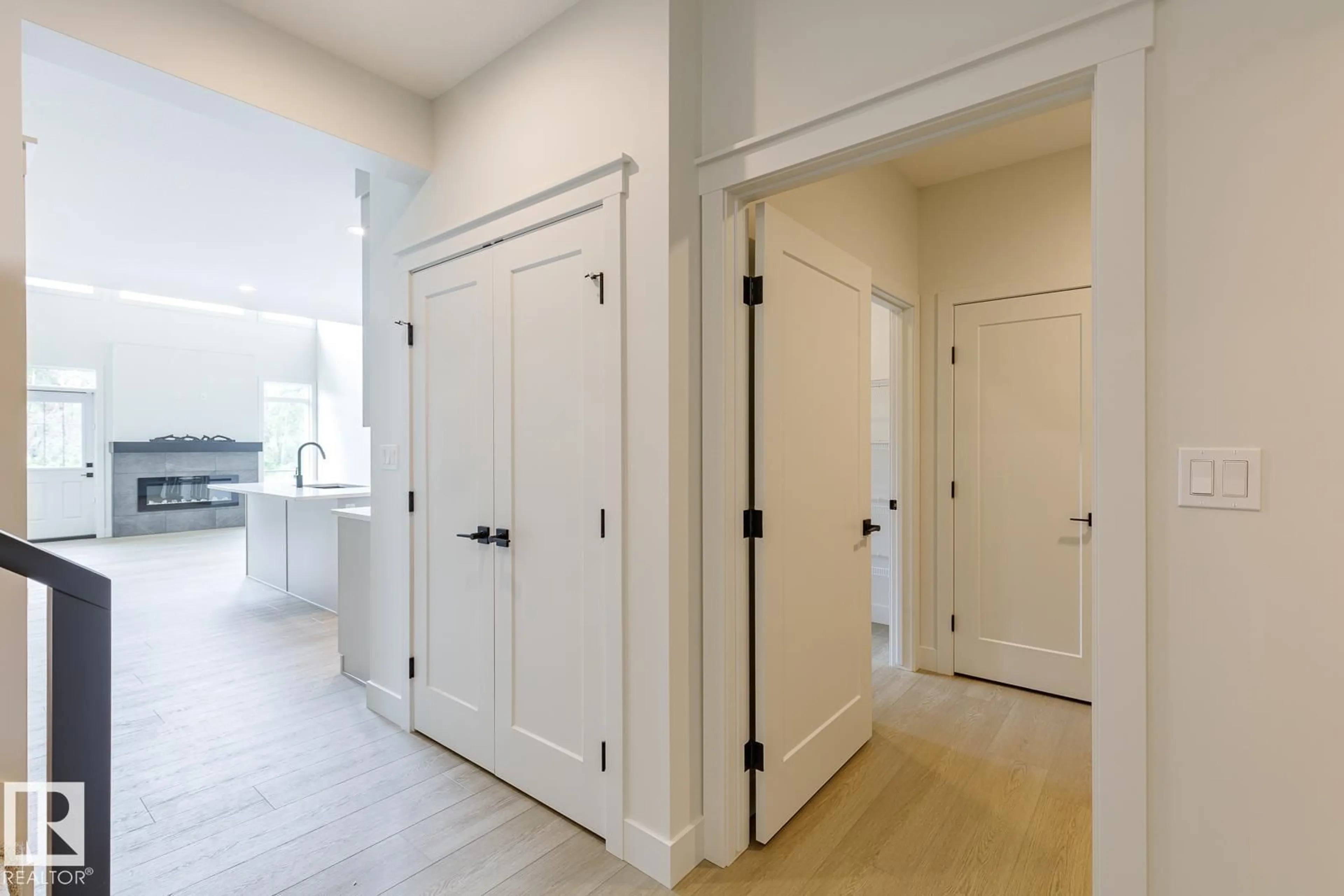 Indoor entryway for 6235 175 AV, Edmonton Alberta T5Y0K8