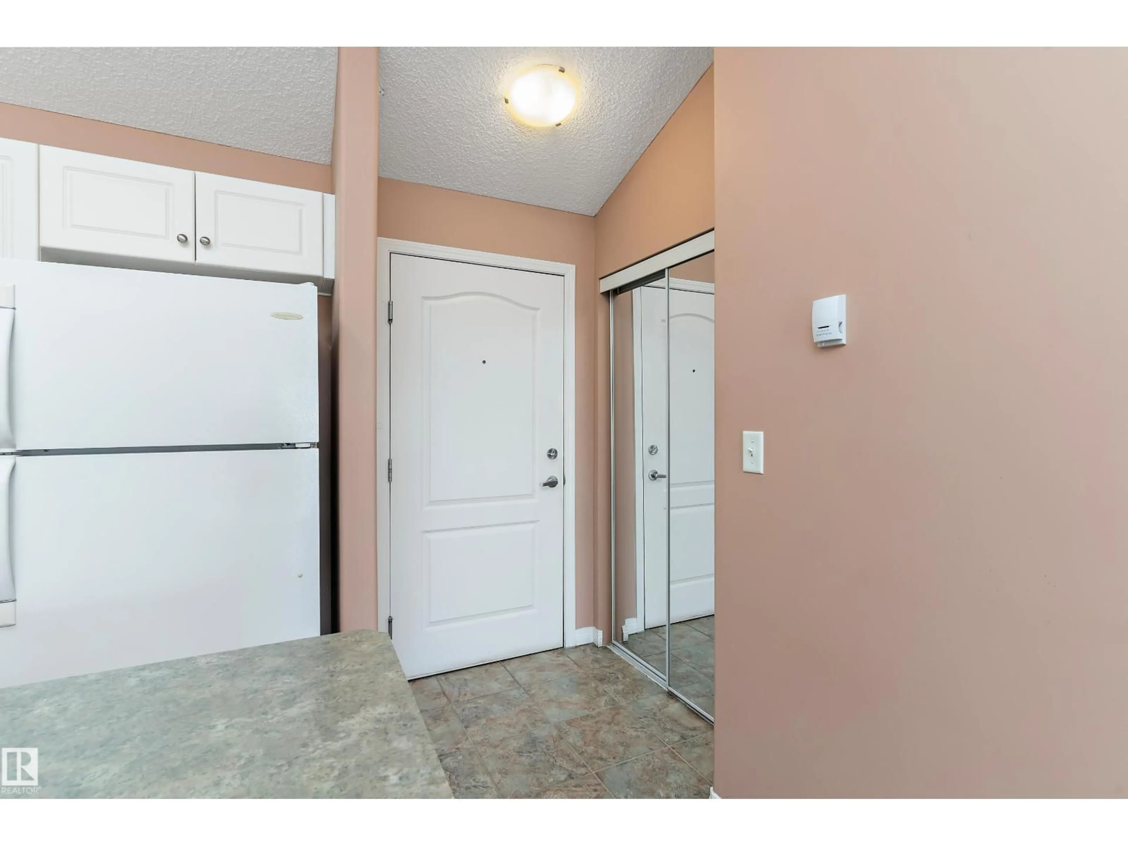 Indoor entryway for #334 - 9525 162 AV, Edmonton Alberta T5X3V2