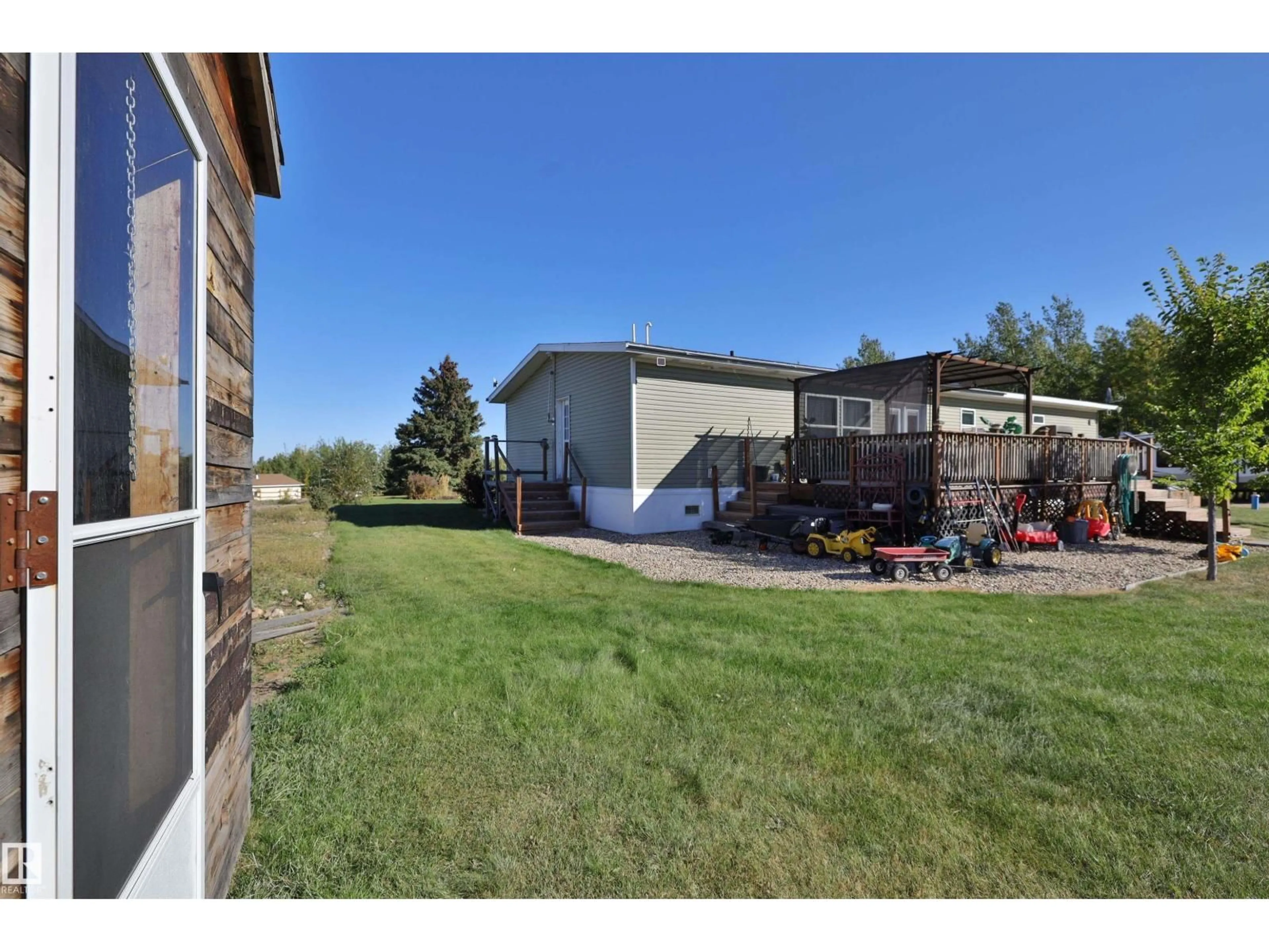 Unknown for 201 GLENHAVEN CR, Rural Wetaskiwin County Alberta T0C2C0