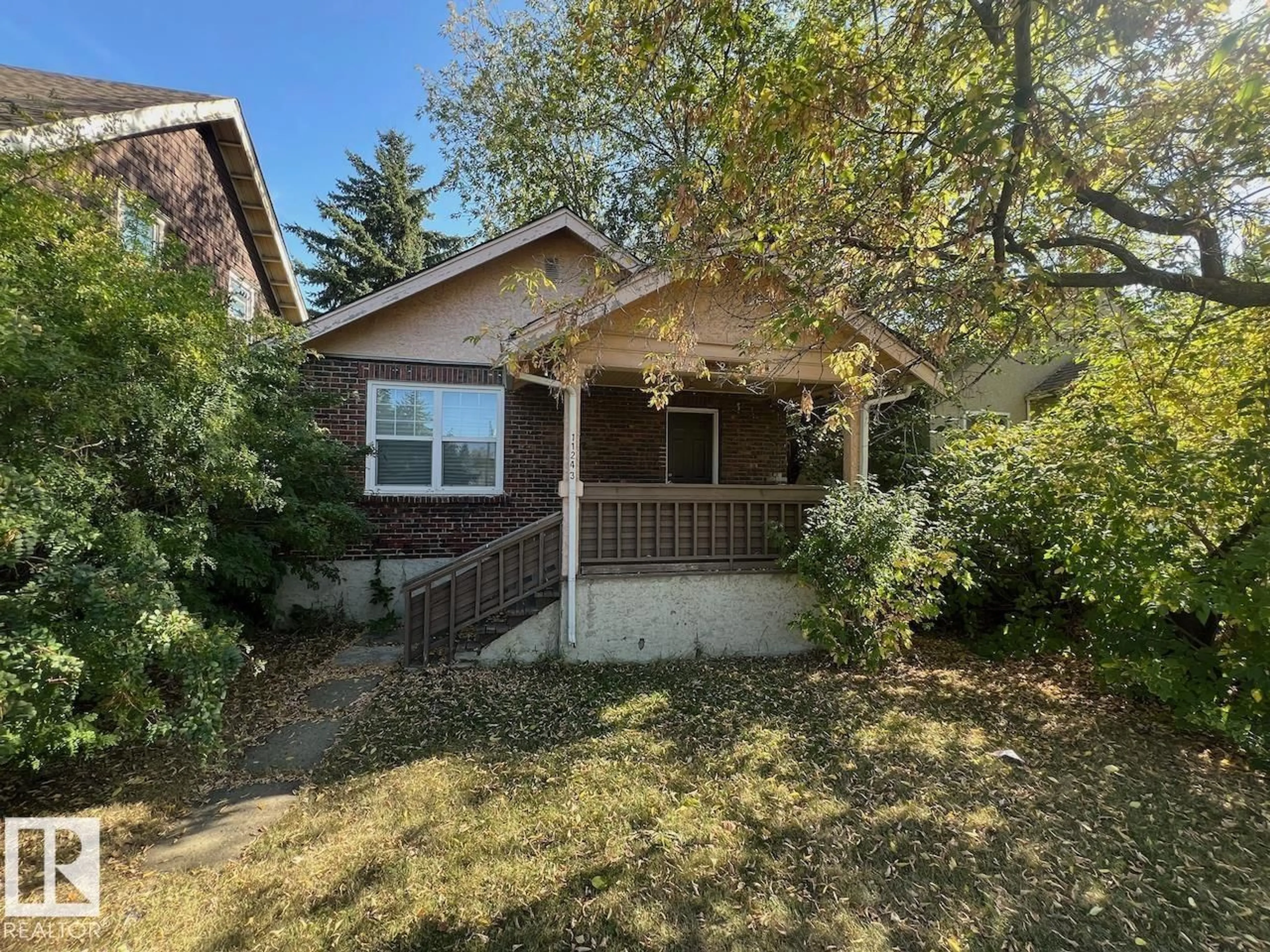 Unknown for NW - 11243 86 ST, Edmonton Alberta T5B3H7