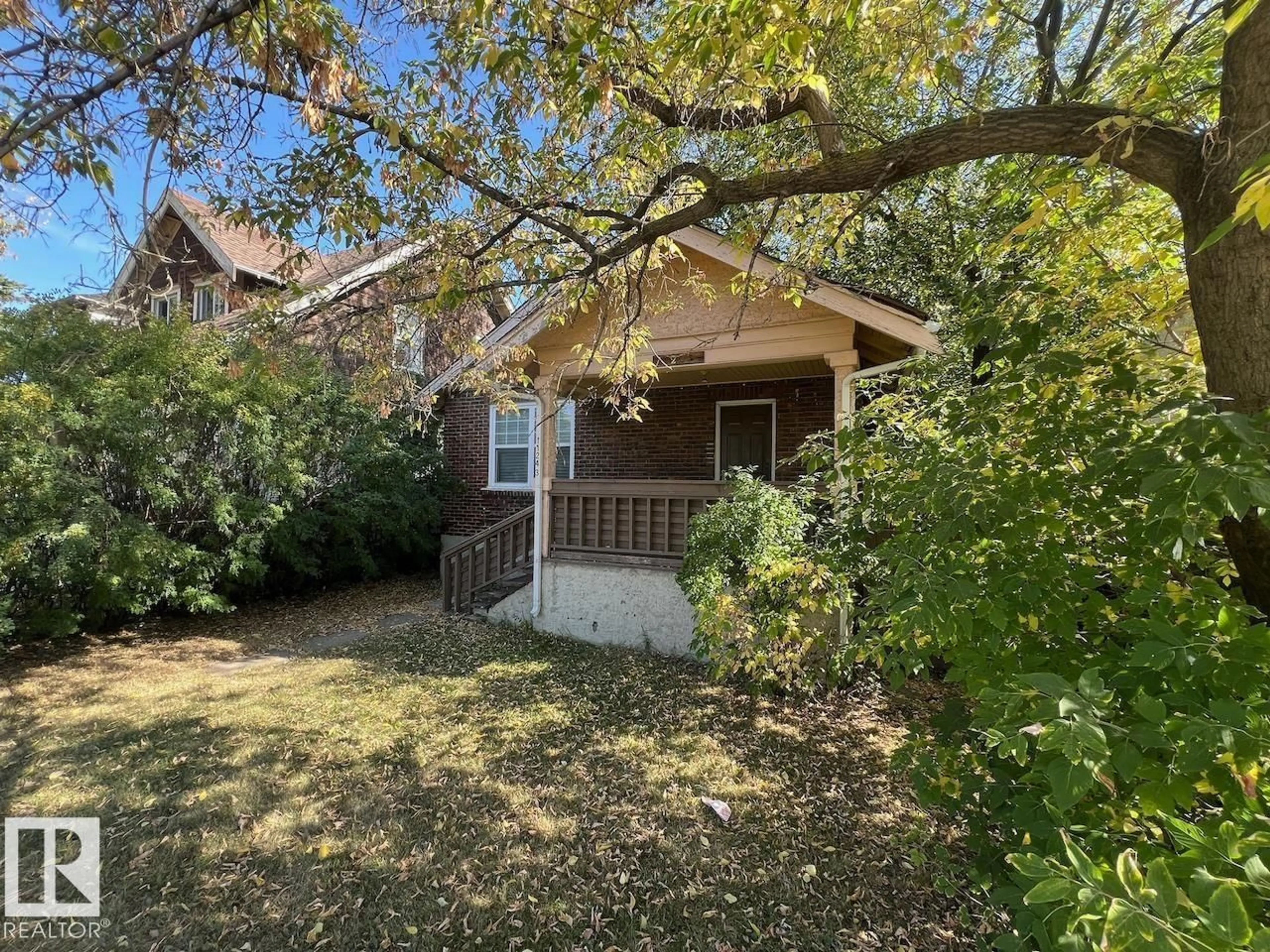 Unknown for NW - 11243 86 ST, Edmonton Alberta T5B3H7
