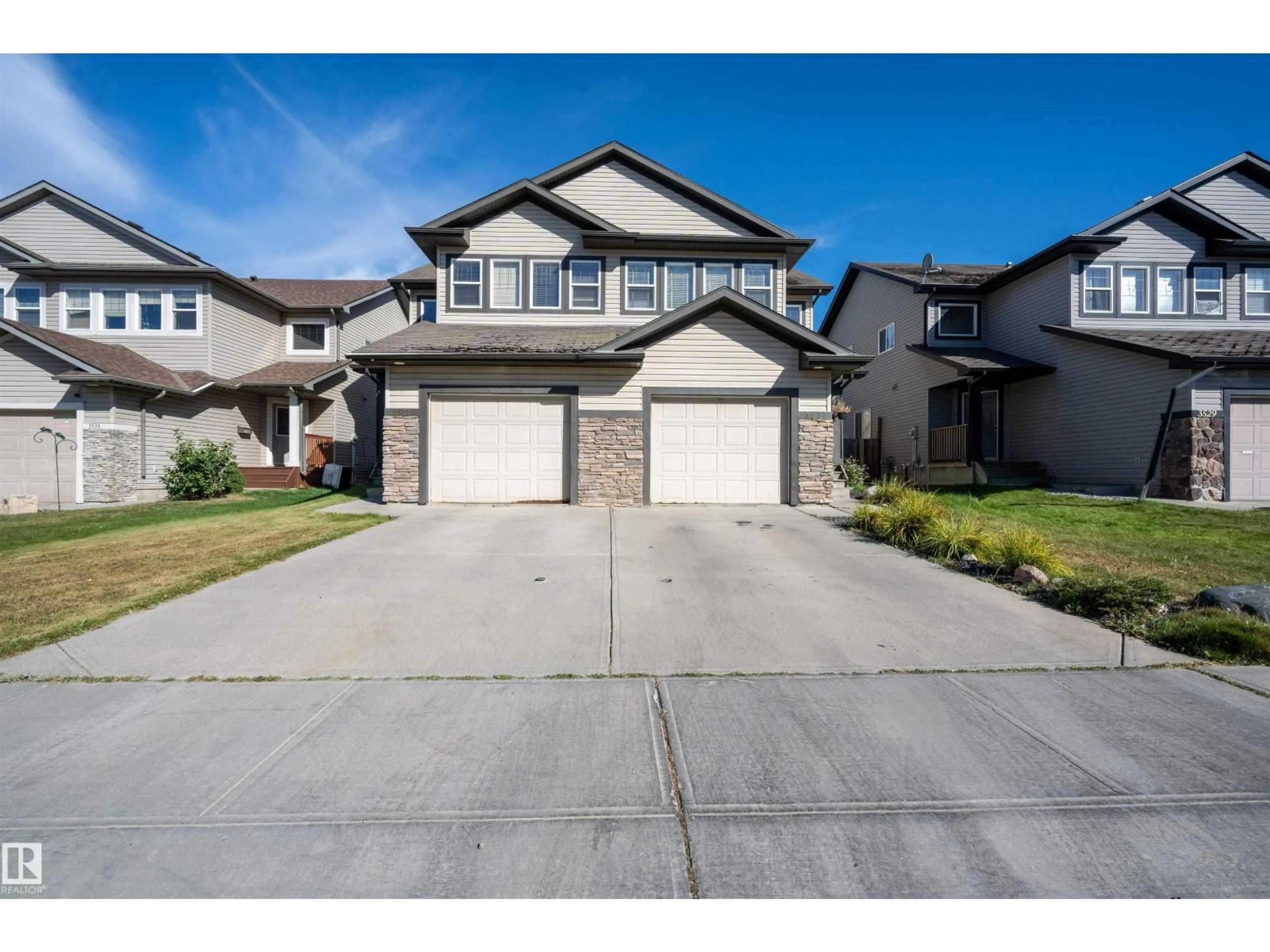Unknown for 3533 11 ST, Edmonton Alberta T6T0J7