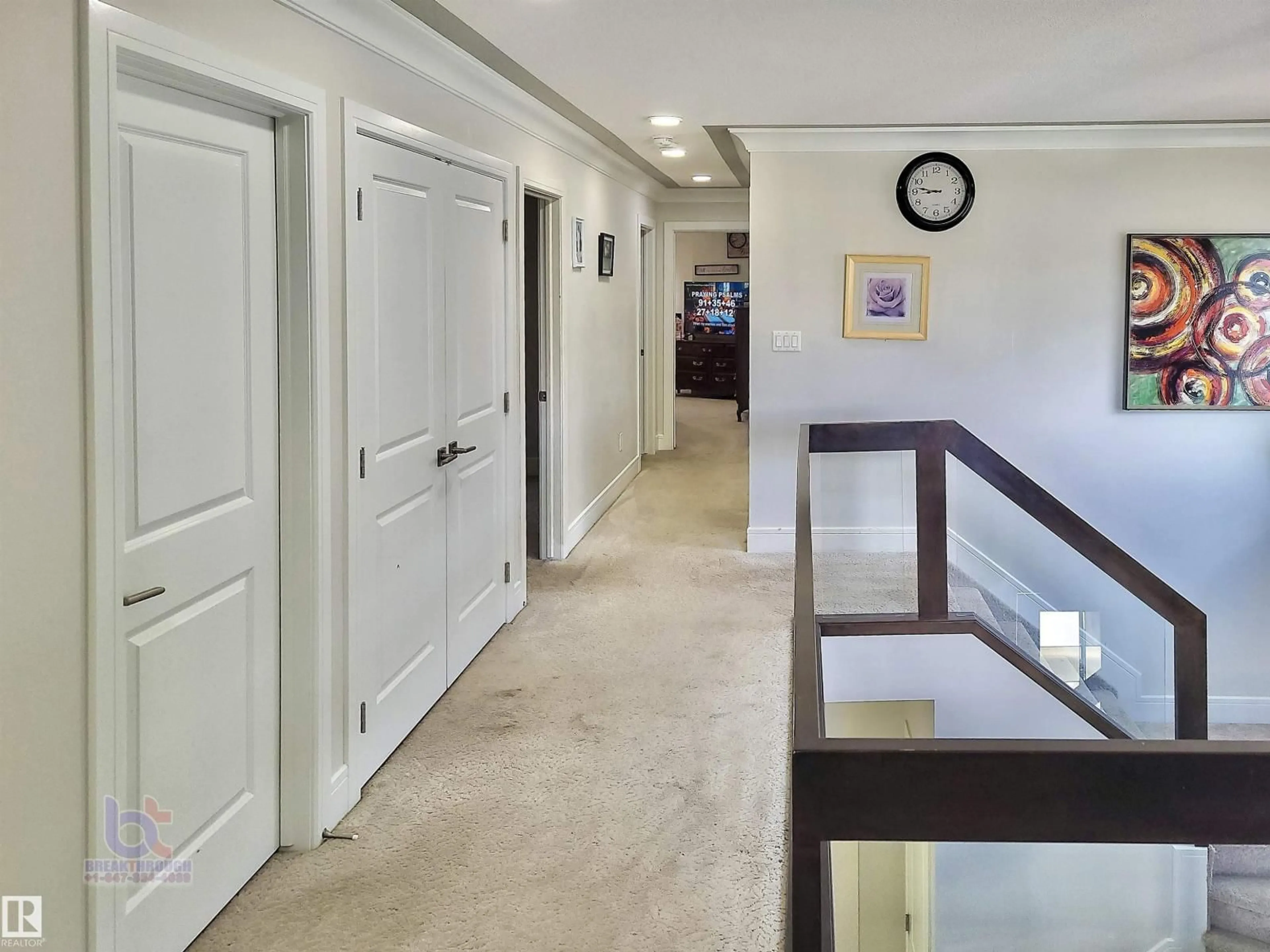 Indoor foyer for 5711 176 AV, Edmonton Alberta T5Y0K7