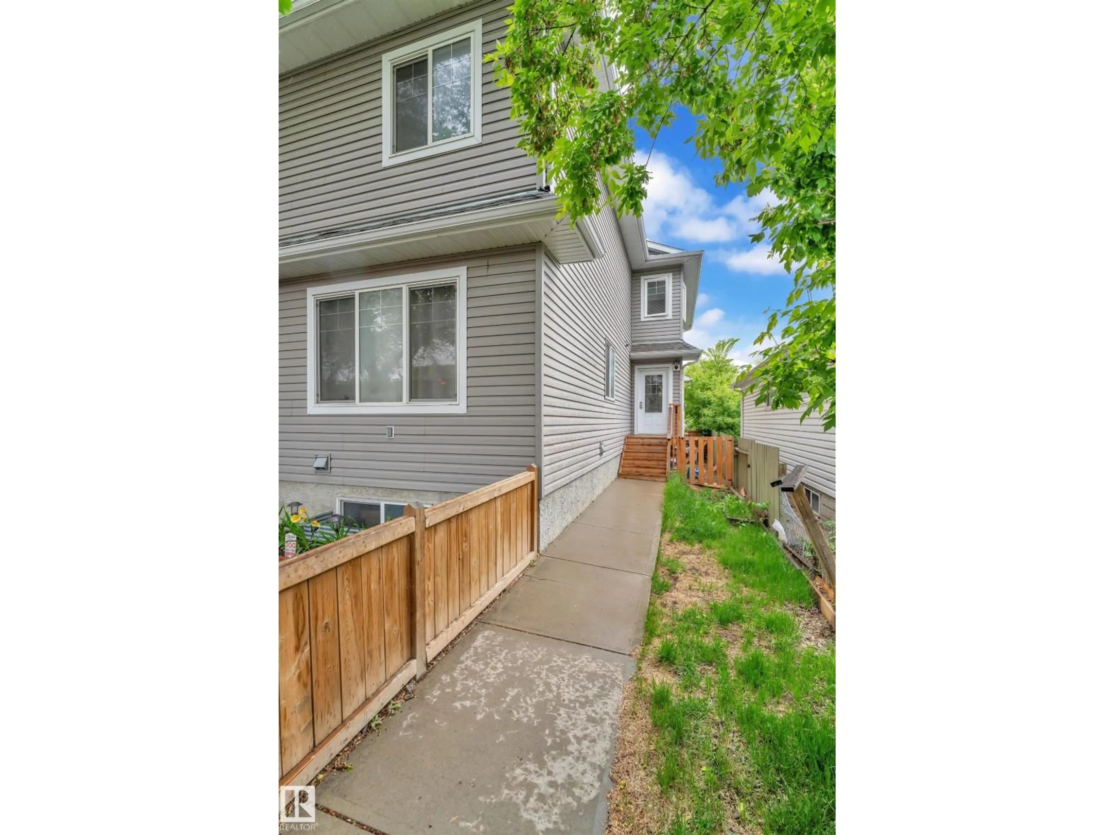Patio, street for NW - 12029 77 ST, Edmonton Alberta T5B2G6
