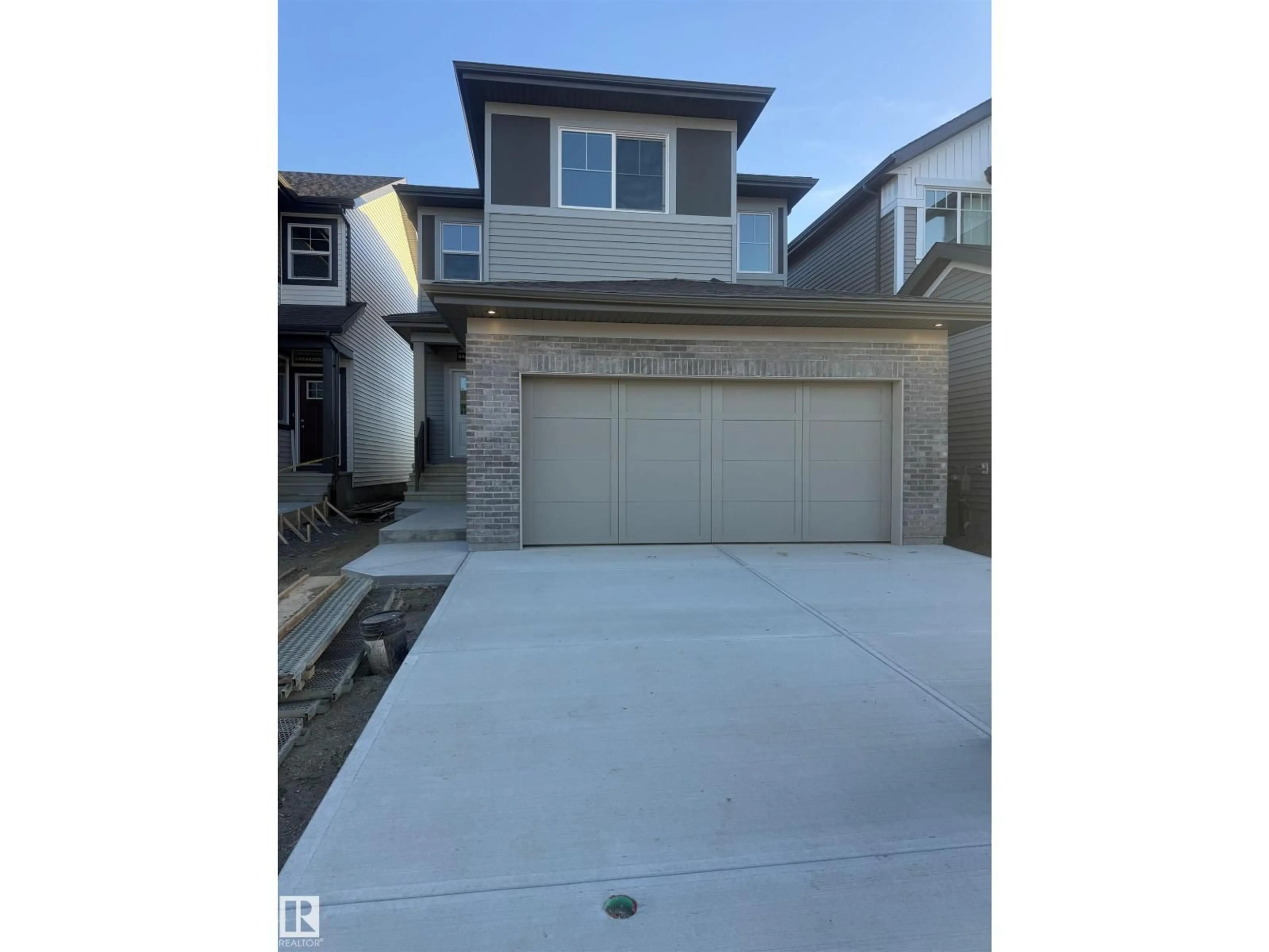 Unknown for 3966 WREN LO NW, Edmonton Alberta T5S0T1