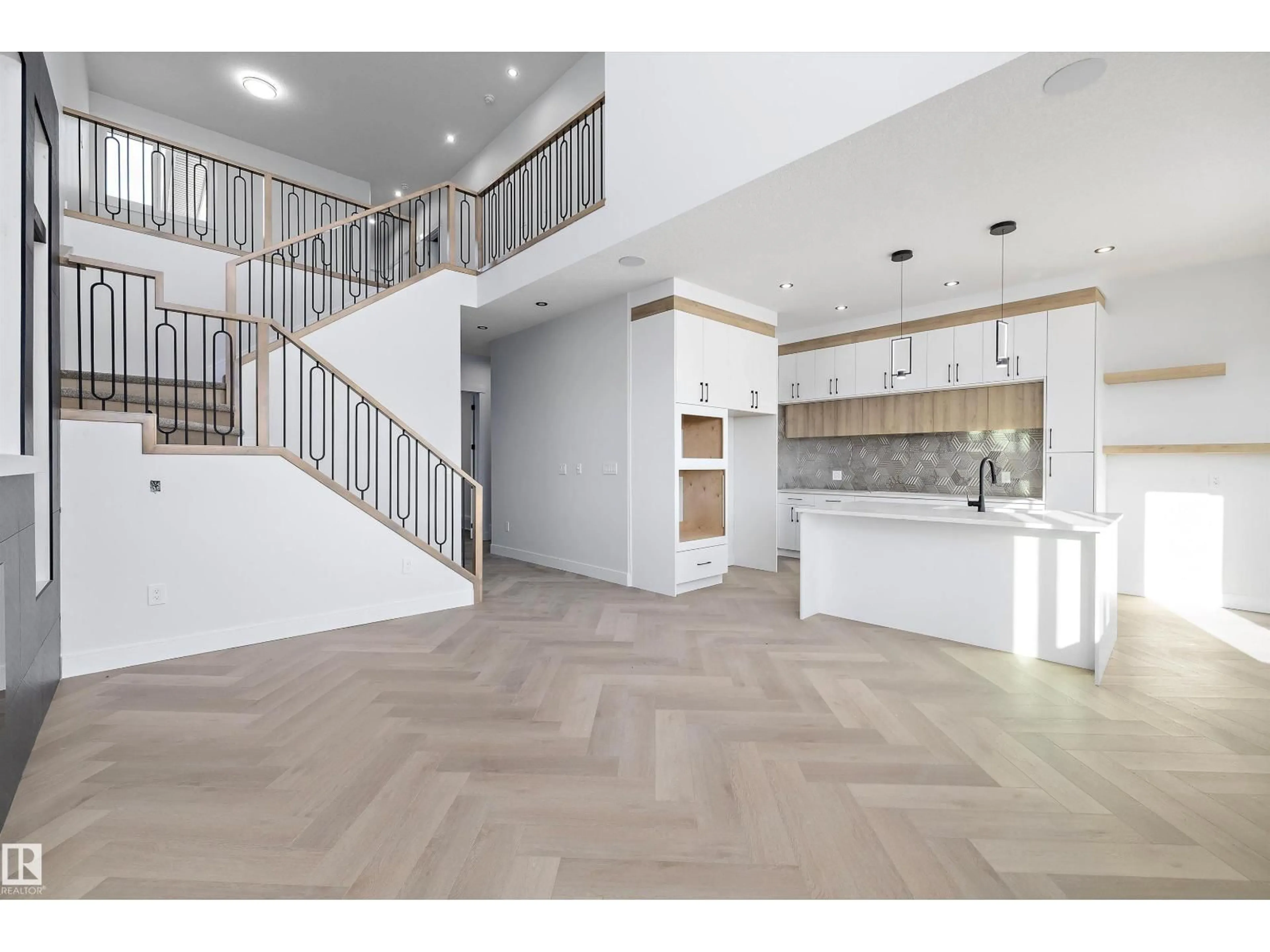 Open concept kitchen, unknown for 1939 63 AV, Rural Leduc County Alberta T4X3C7