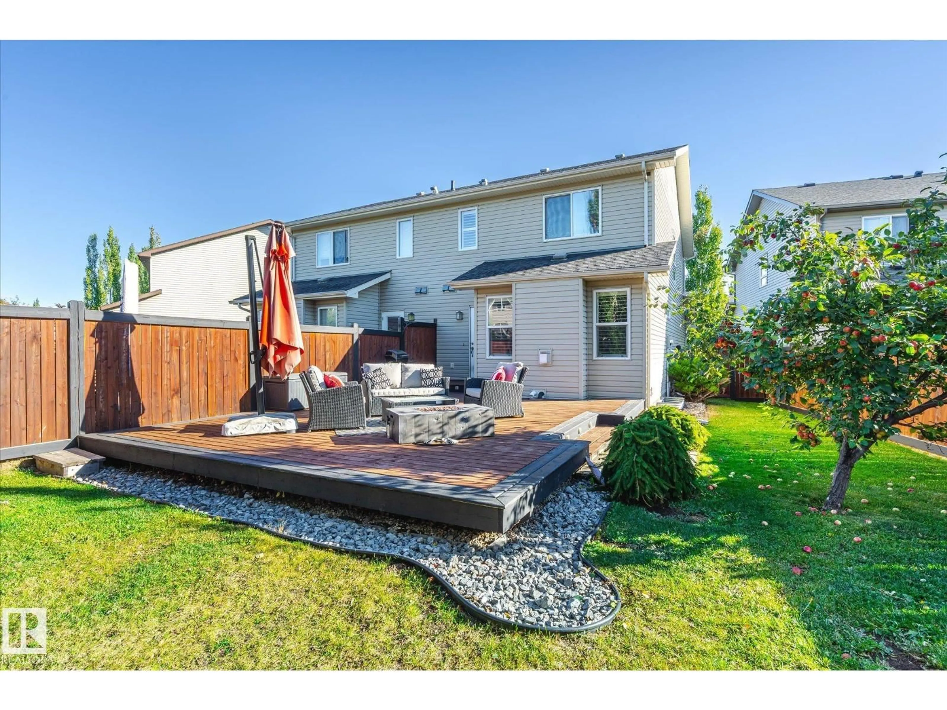 Patio, street for 28 HARTWICK ME, Spruce Grove Alberta T7X0A5