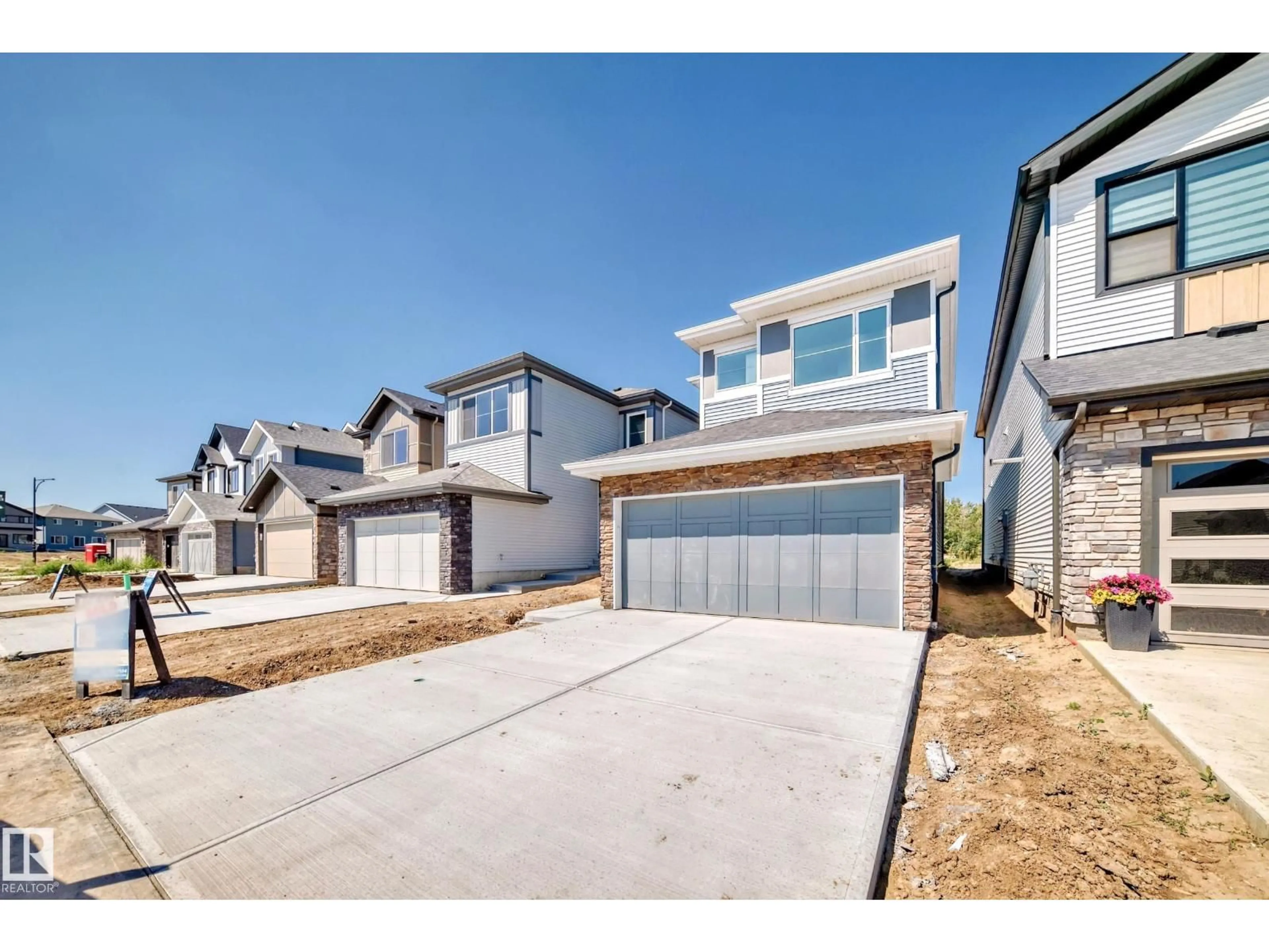 Unknown for 637 KINGLET BV, Edmonton Alberta T5S0S8