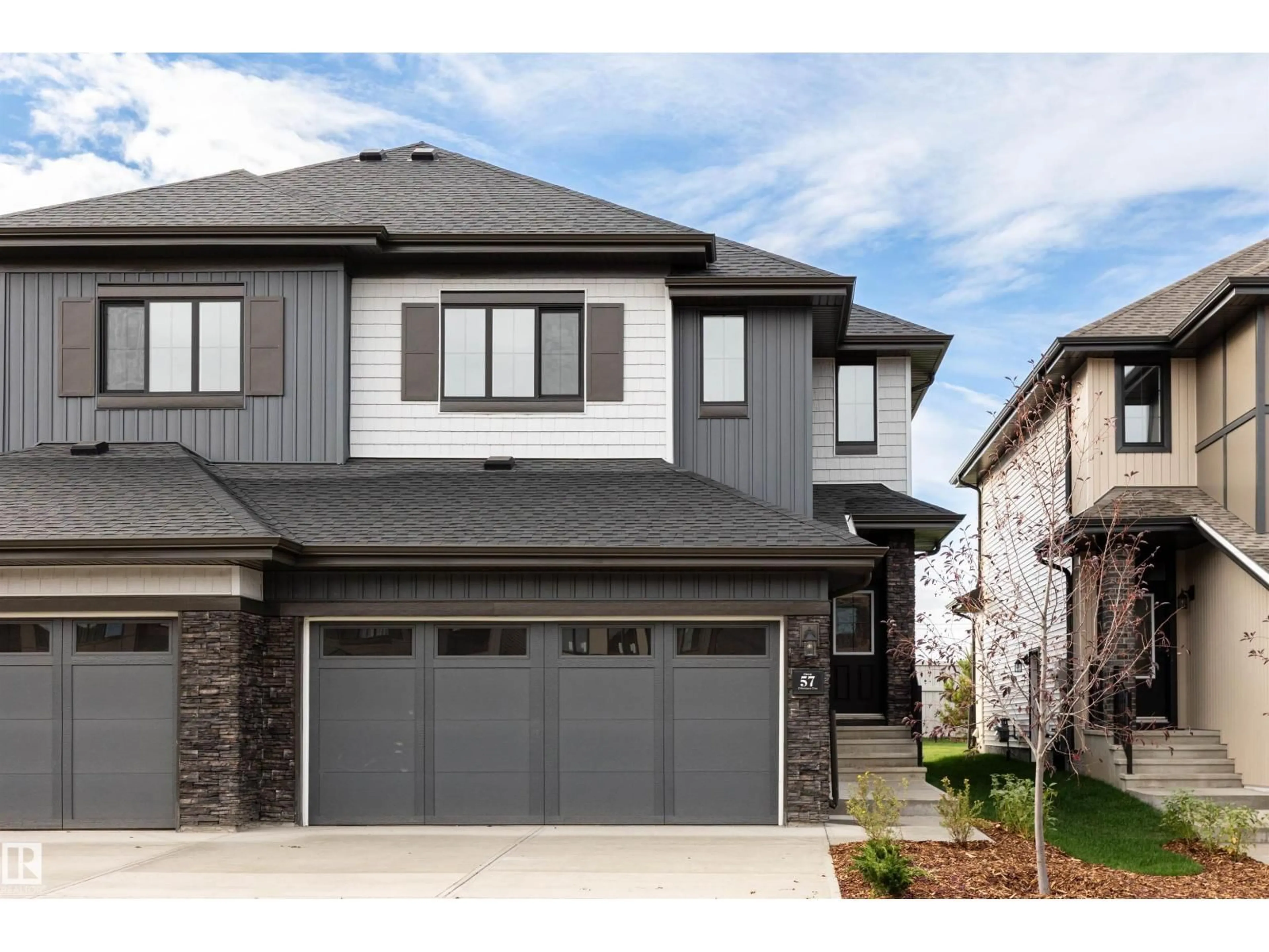 Home with brick exterior material, street for 39 CHARTRES CL, St. Albert Alberta T8T2C9