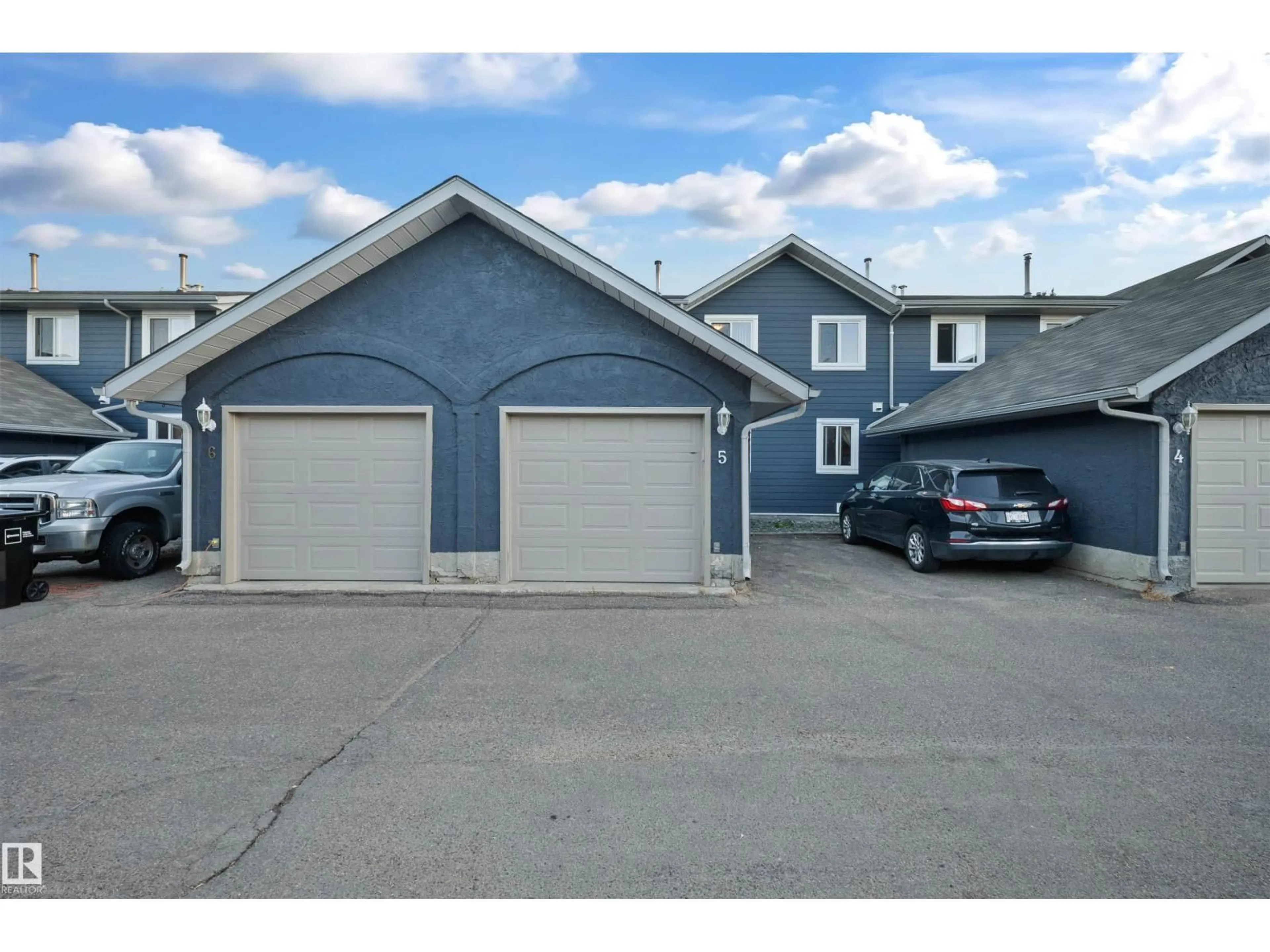 Indoor garage for #5 - 14803 34 ST NW, Edmonton Alberta T5Y2L3
