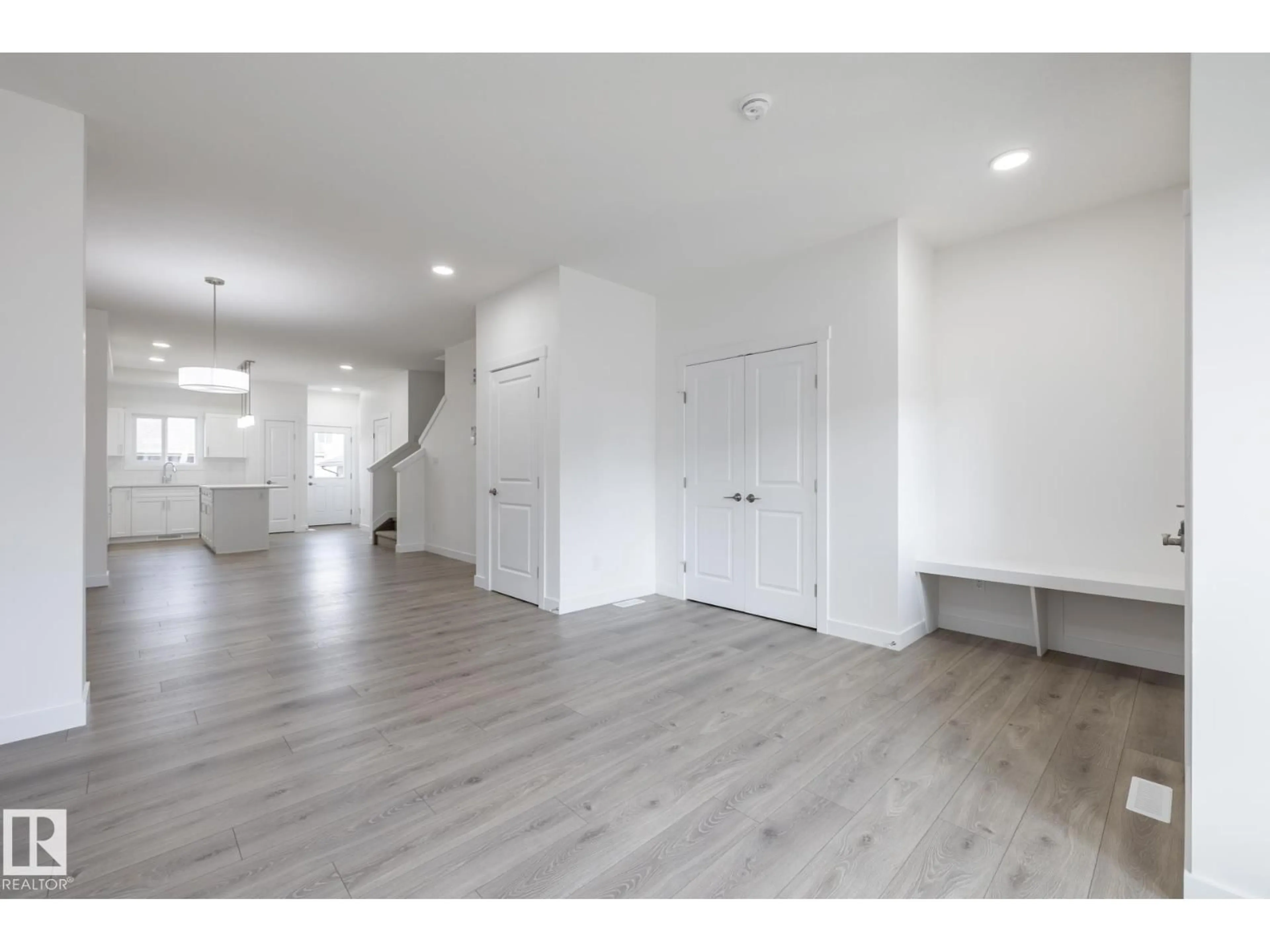 Unknown for 1262 KESWICK DR, Edmonton Alberta T6W5P2
