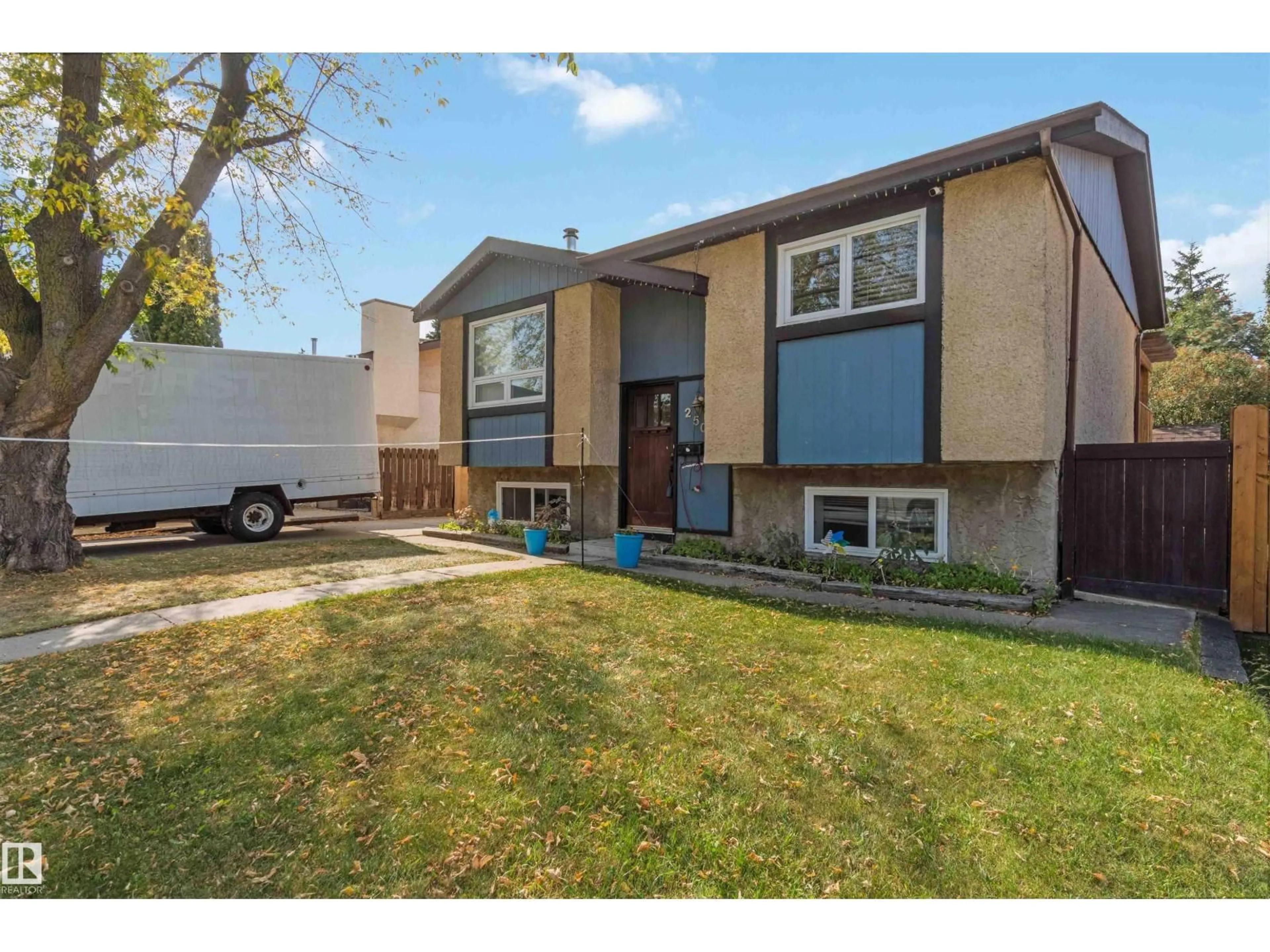 Home with vinyl exterior material, street for 2508 49 ST, Edmonton Alberta T6L3W9