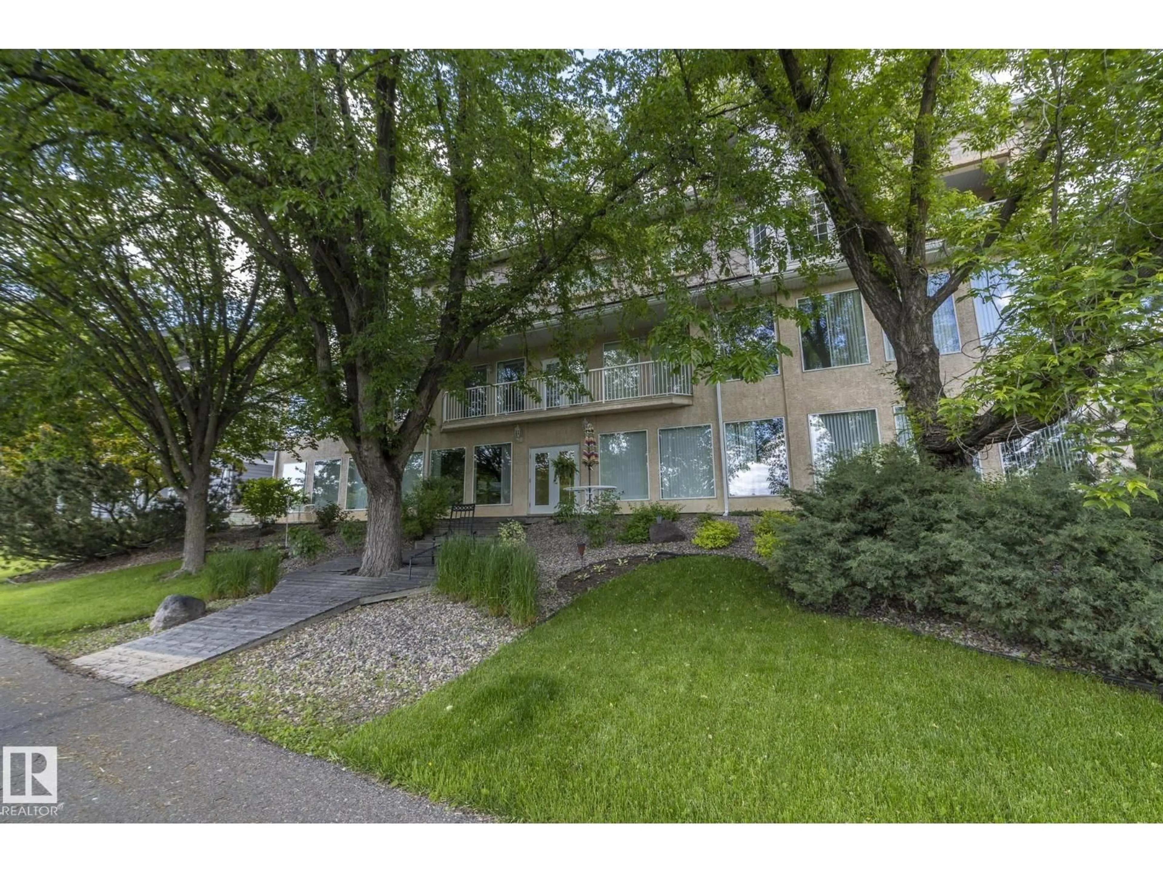 Unknown for #304 - 14 MISSION AV, St. Albert Alberta T8N1H4