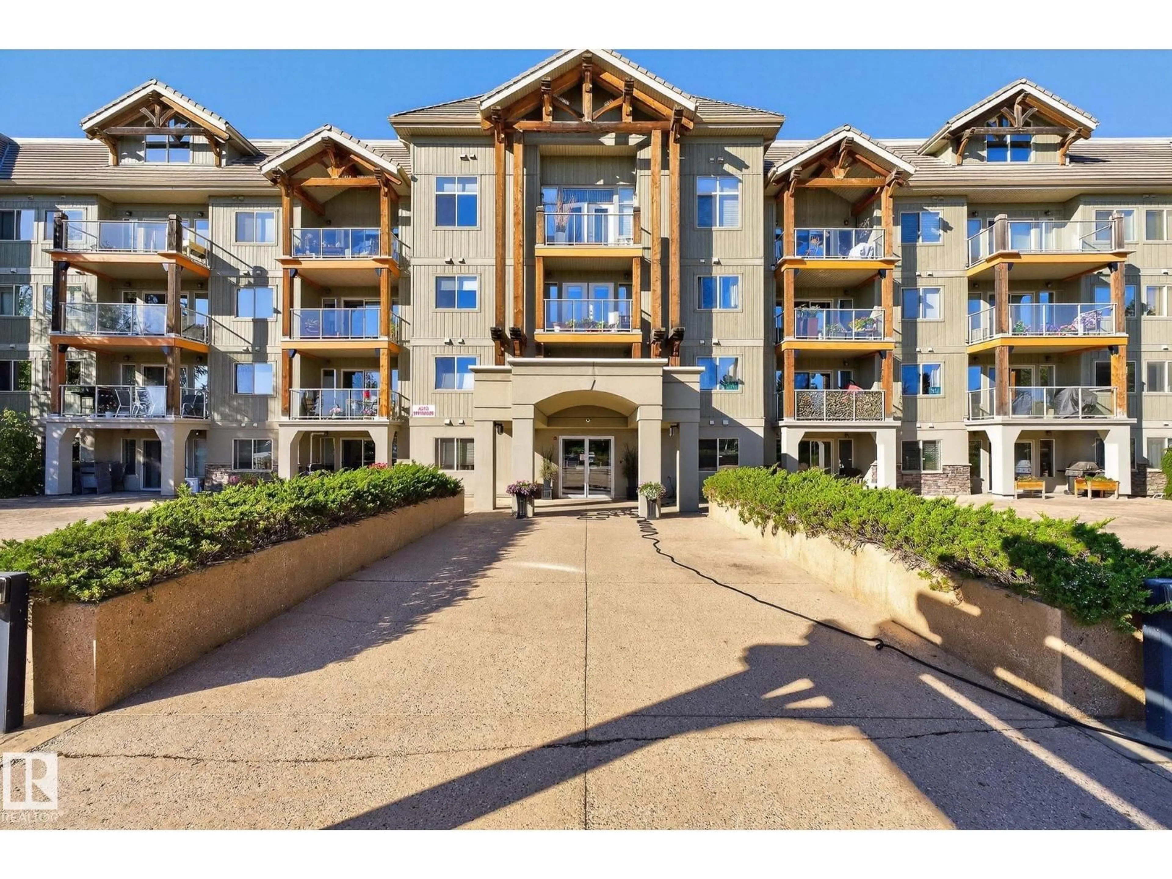 Unknown for 332 SUDER GREENS DR, Edmonton Alberta T5T6V6