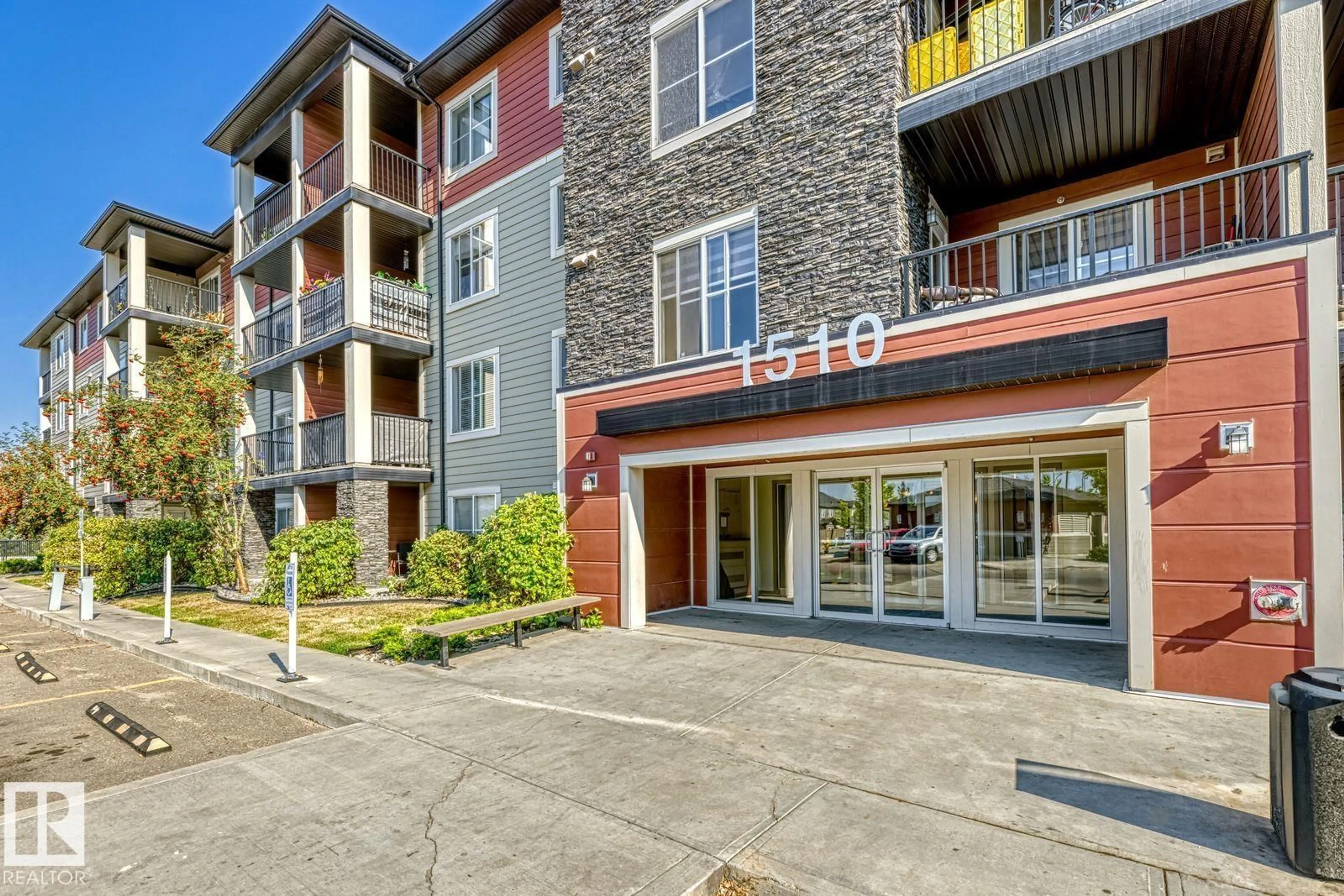 Patio, street for #405 - 1510 WATT DRIVE SW, Edmonton Alberta T6X2E6