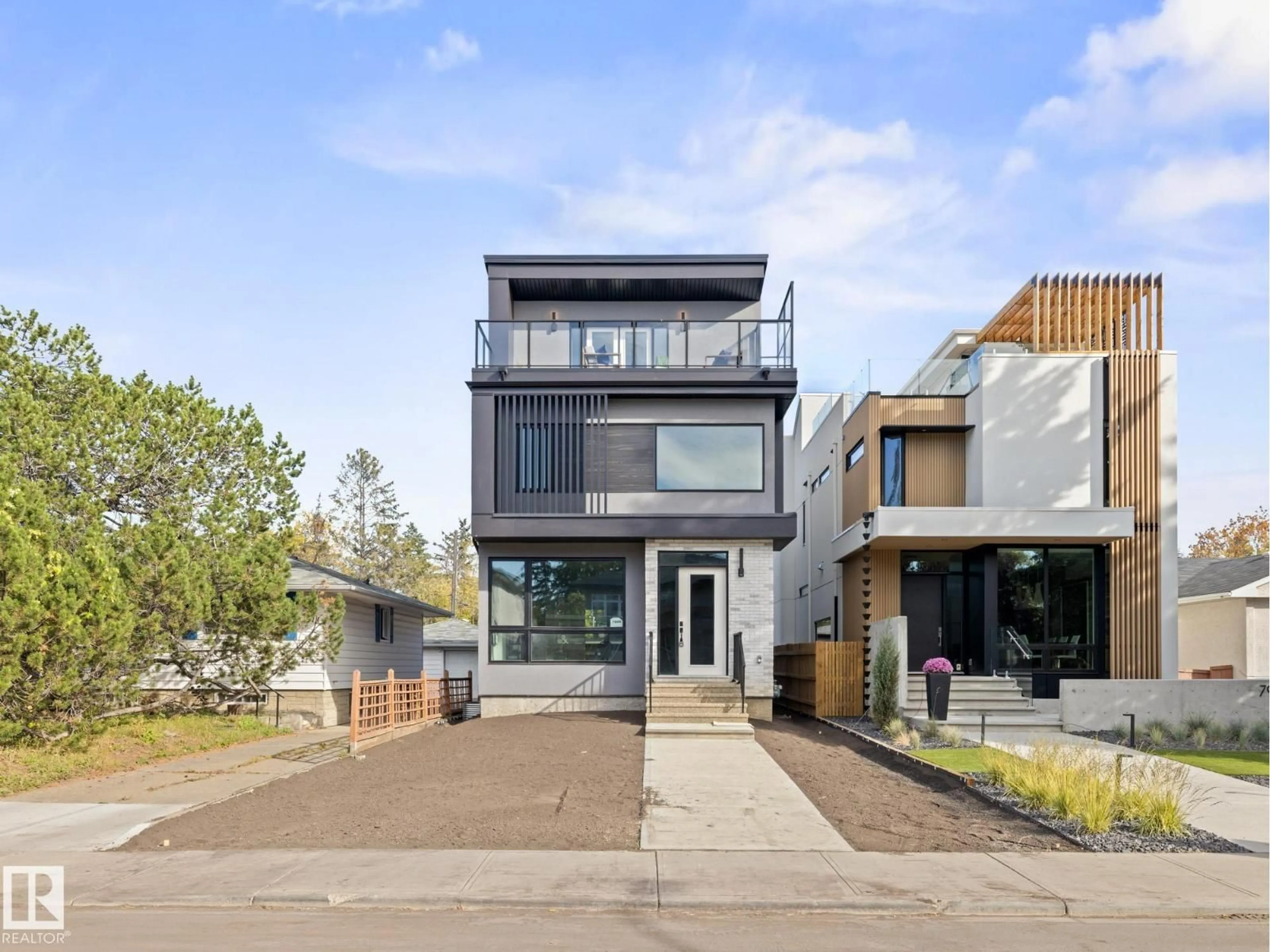 Unknown for NW - 7909 119 ST, Edmonton Alberta T6G1W6