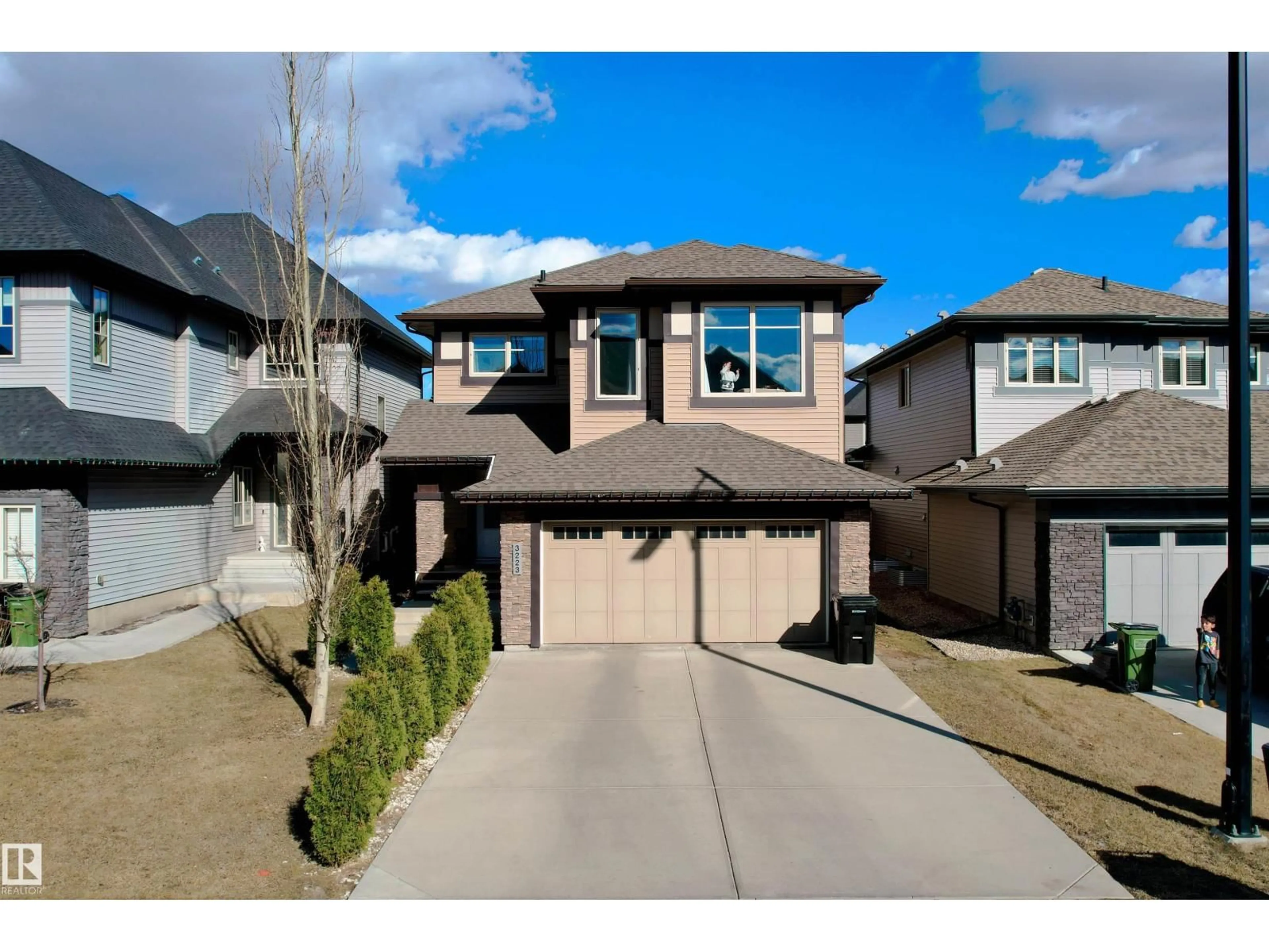 Unknown for 3223 ALLAN WY, Edmonton Alberta T6W2L8