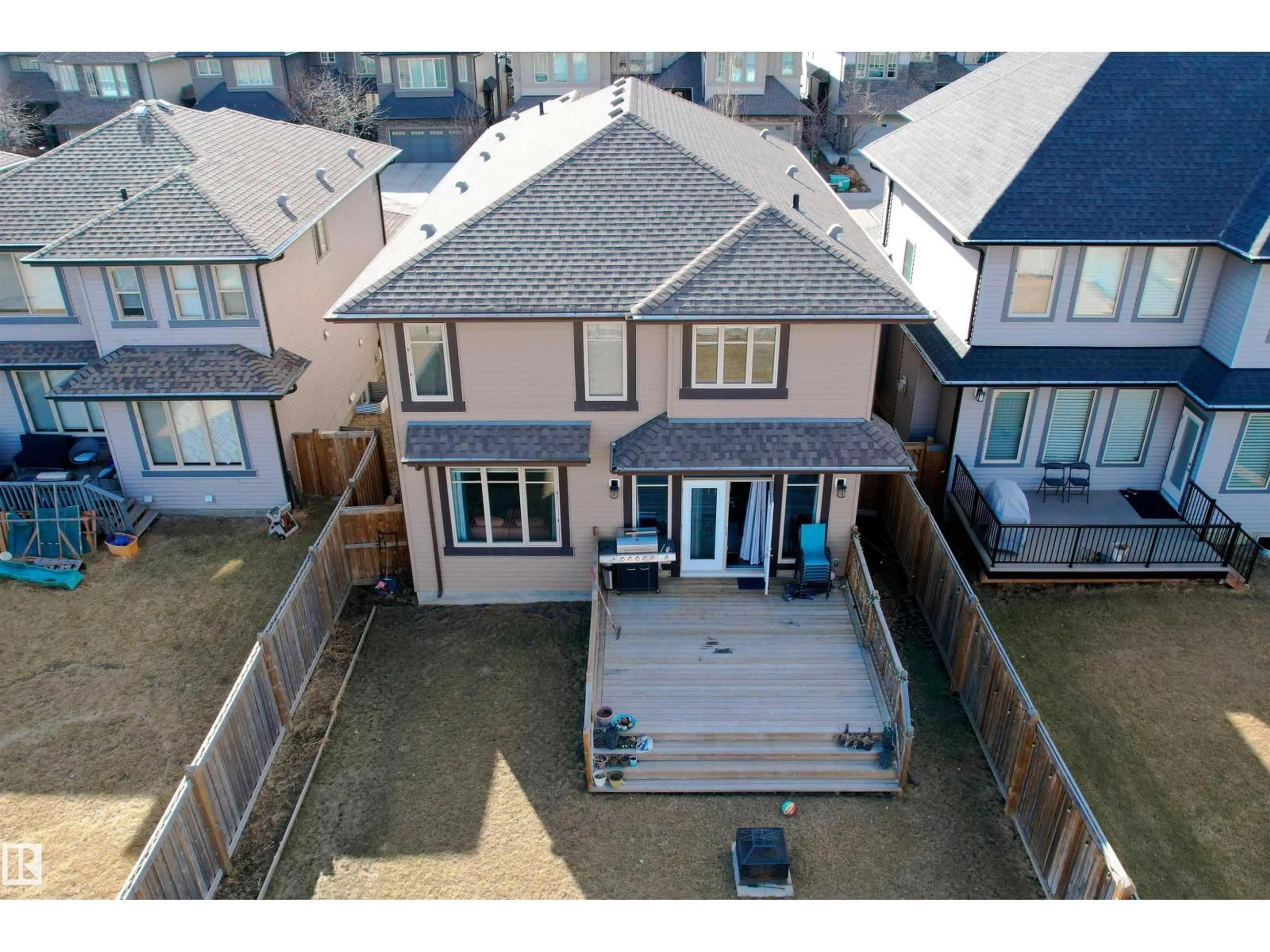 A pic from outside/outdoor area/front of a property/back of a property/a pic from drone, unknown for 3223 ALLAN WY, Edmonton Alberta T6W2L8