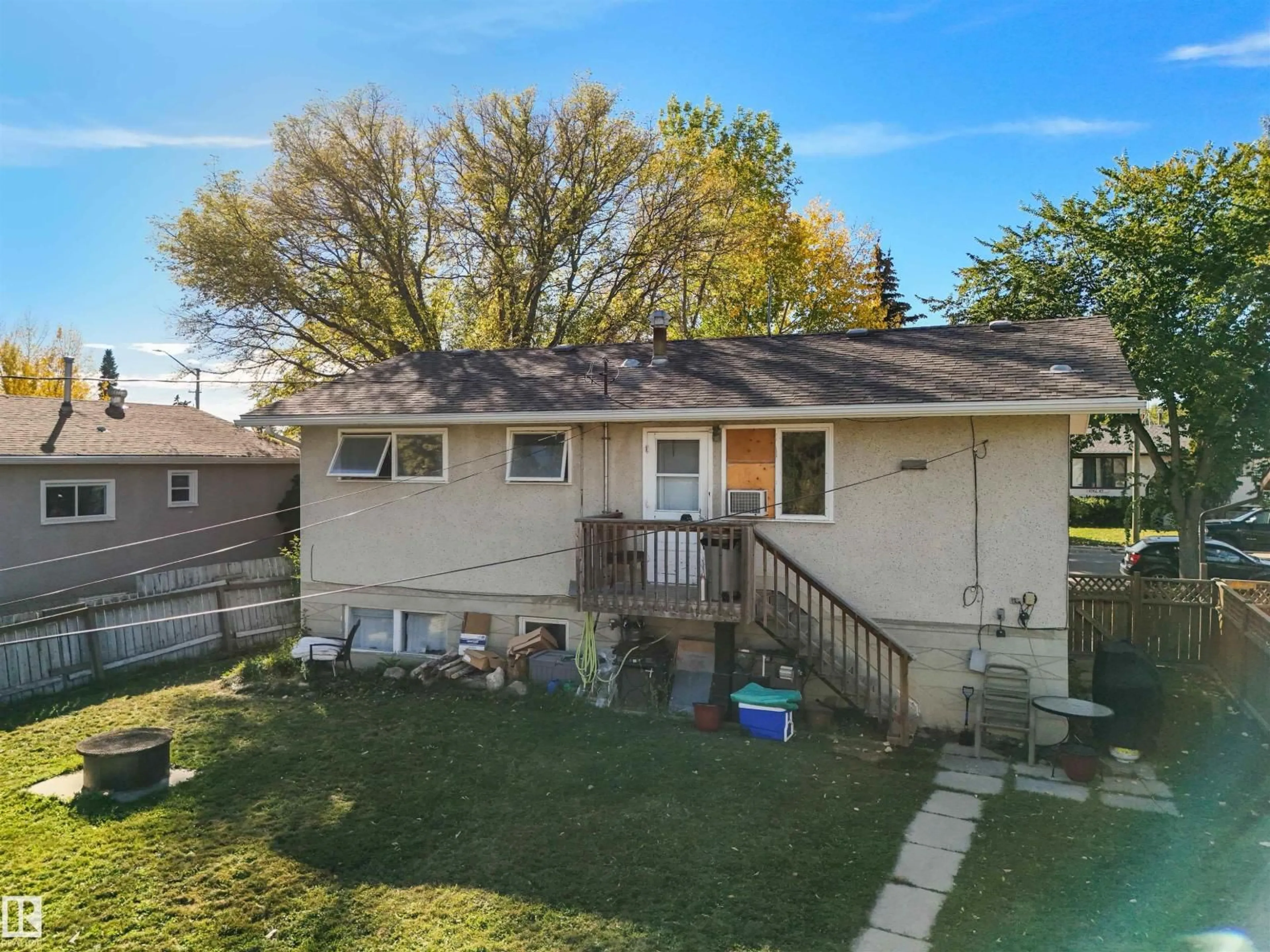 A pic from outside/outdoor area/front of a property/back of a property/a pic from drone, street for 4741 49 STREET, Drayton Valley Alberta T7A1J2