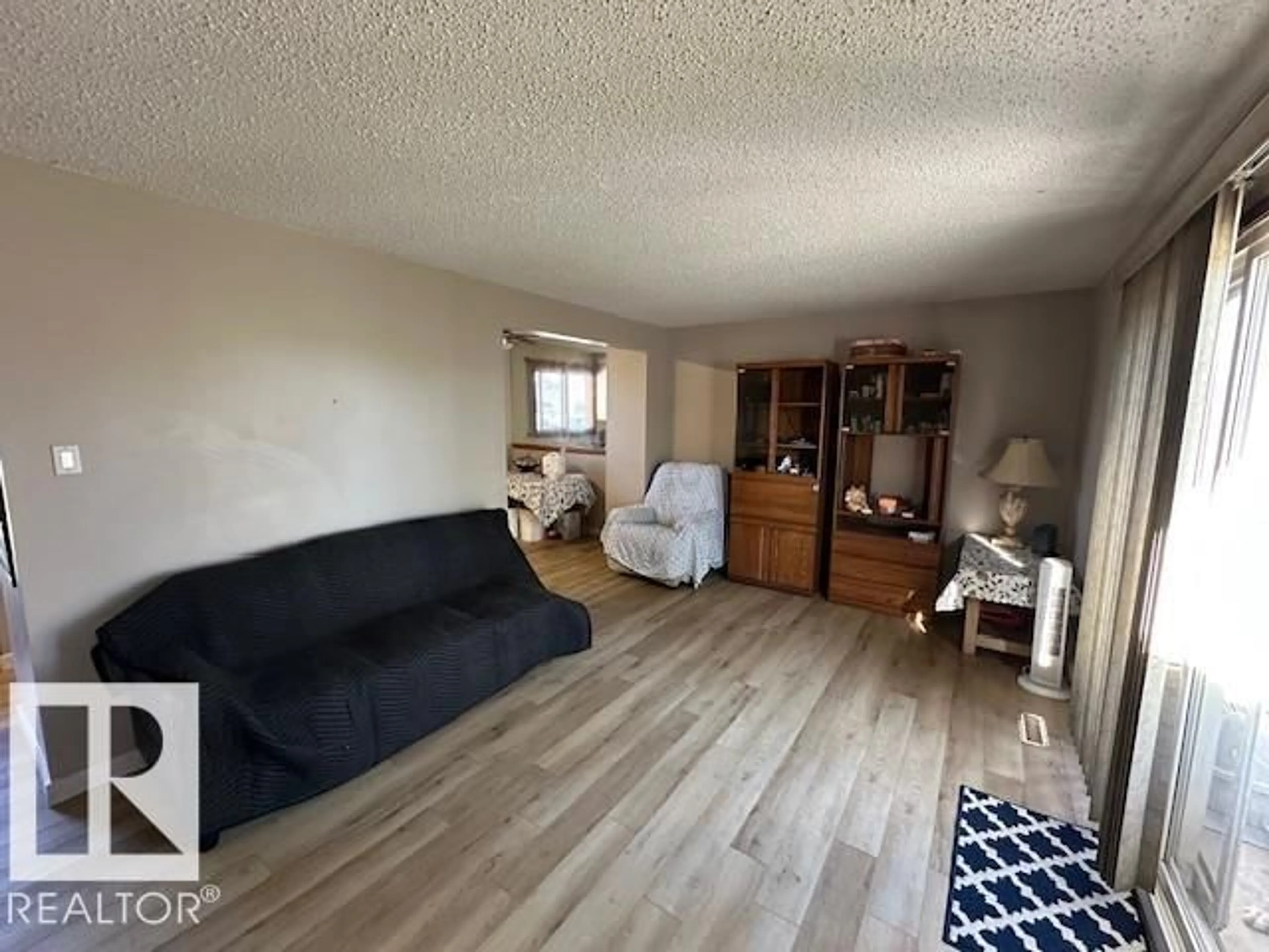 A pic of a room for 167 HARRISON DR, Edmonton Alberta T5A2X5