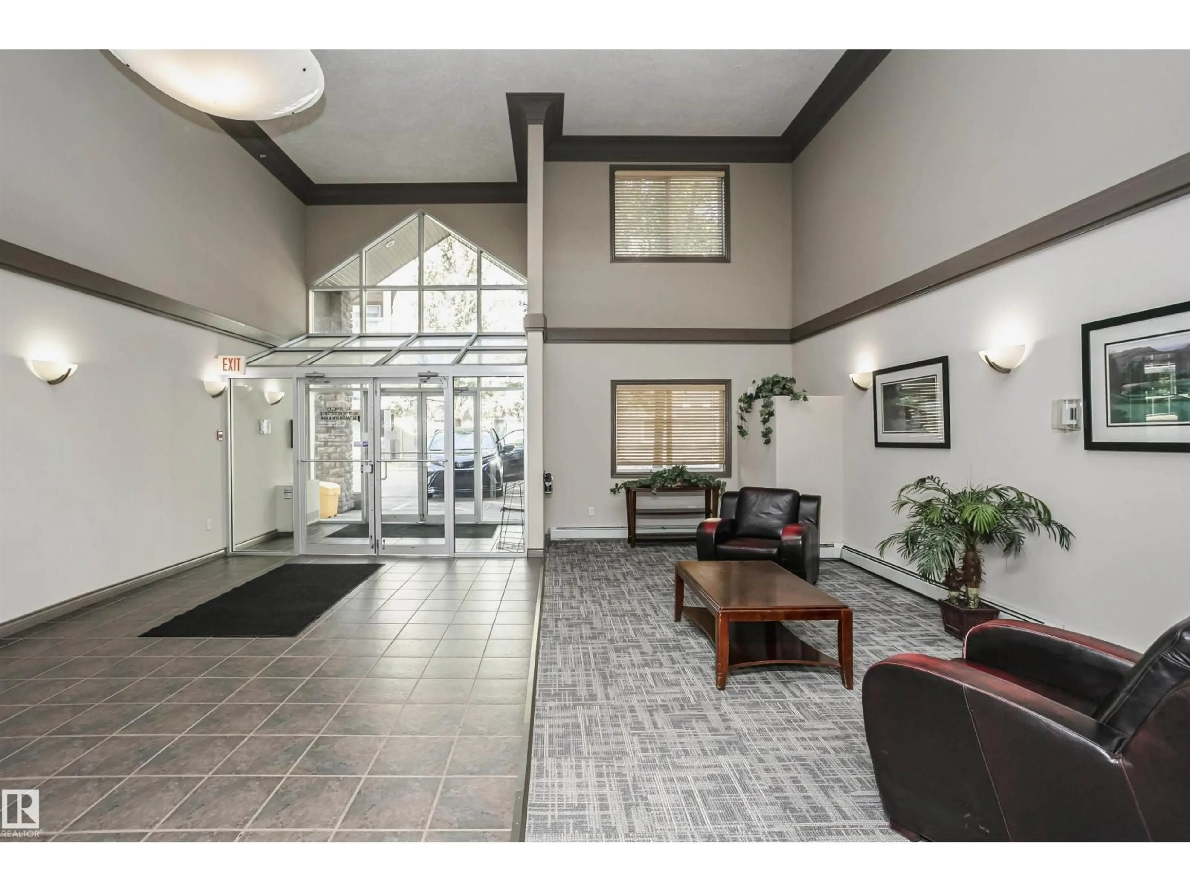Indoor foyer for 204 - 204 279 SUDER GREENS DR, Edmonton Alberta T5T6X6