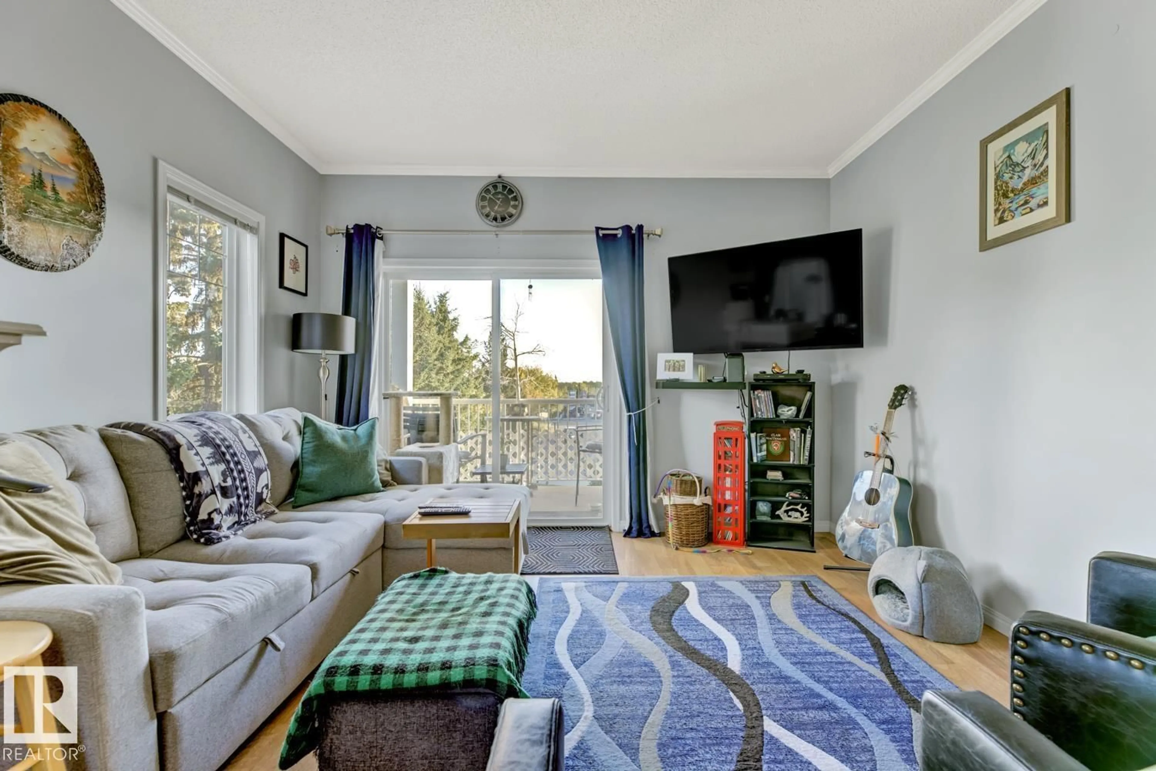 Living room with furniture, unknown for 33C - 79 BELLEROSE DR, St. Albert Alberta T8N1C5