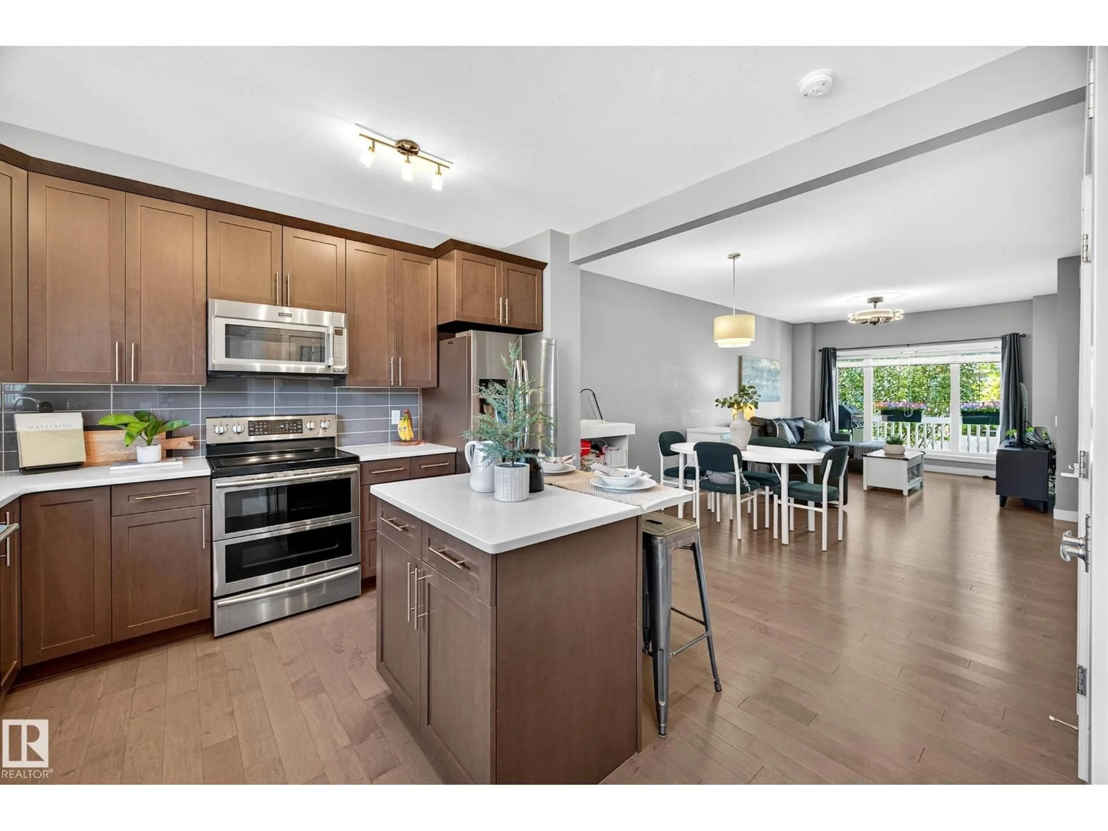 Open concept kitchen, unknown for SW - 2335 70 ST, Edmonton Alberta T6X1Z2