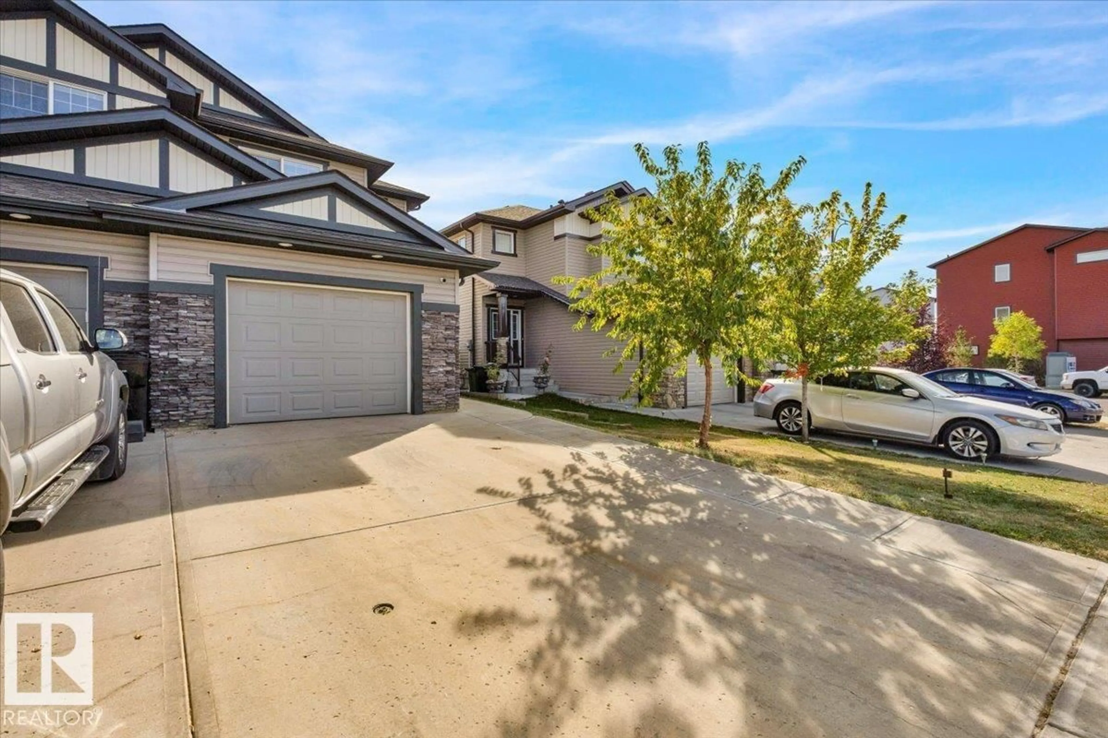 A pic from outside/outdoor area/front of a property/back of a property/a pic from drone, street for 4413 5A ST, Edmonton Alberta T6T0Z8
