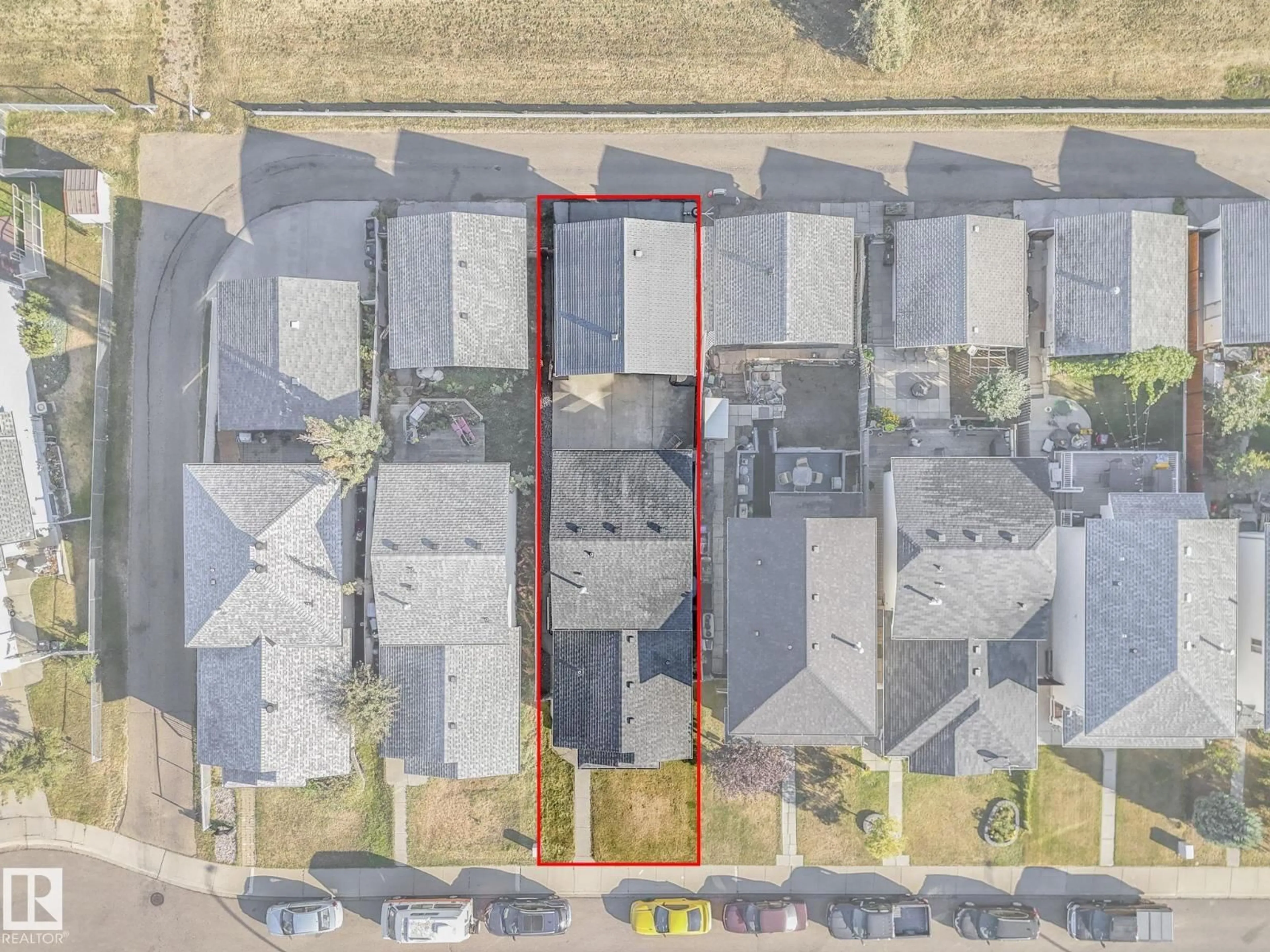 A pic from outside/outdoor area/front of a property/back of a property/a pic from drone, street for 5620 162A AV, Edmonton Alberta T5Y2V8