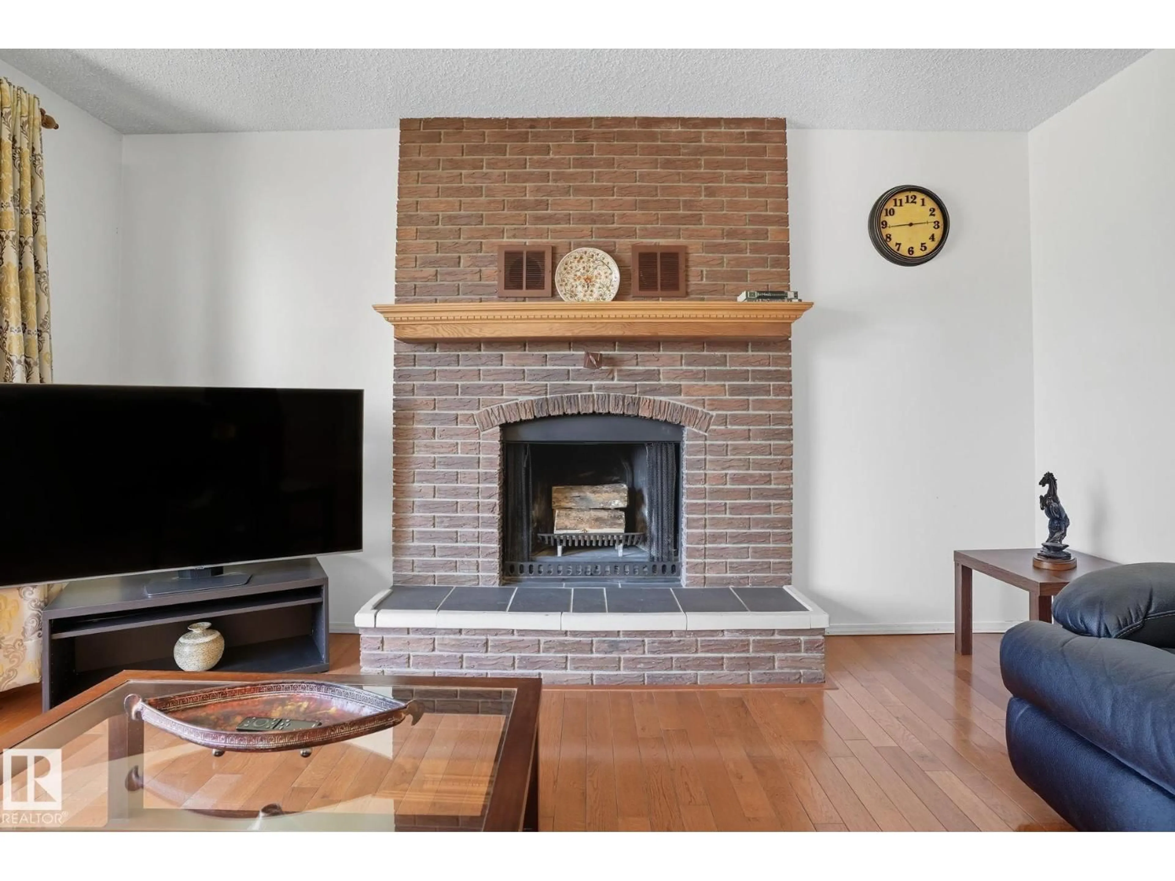 Living room with furniture, unknown for 5508 54 ST, Beaumont Alberta T4X1A3