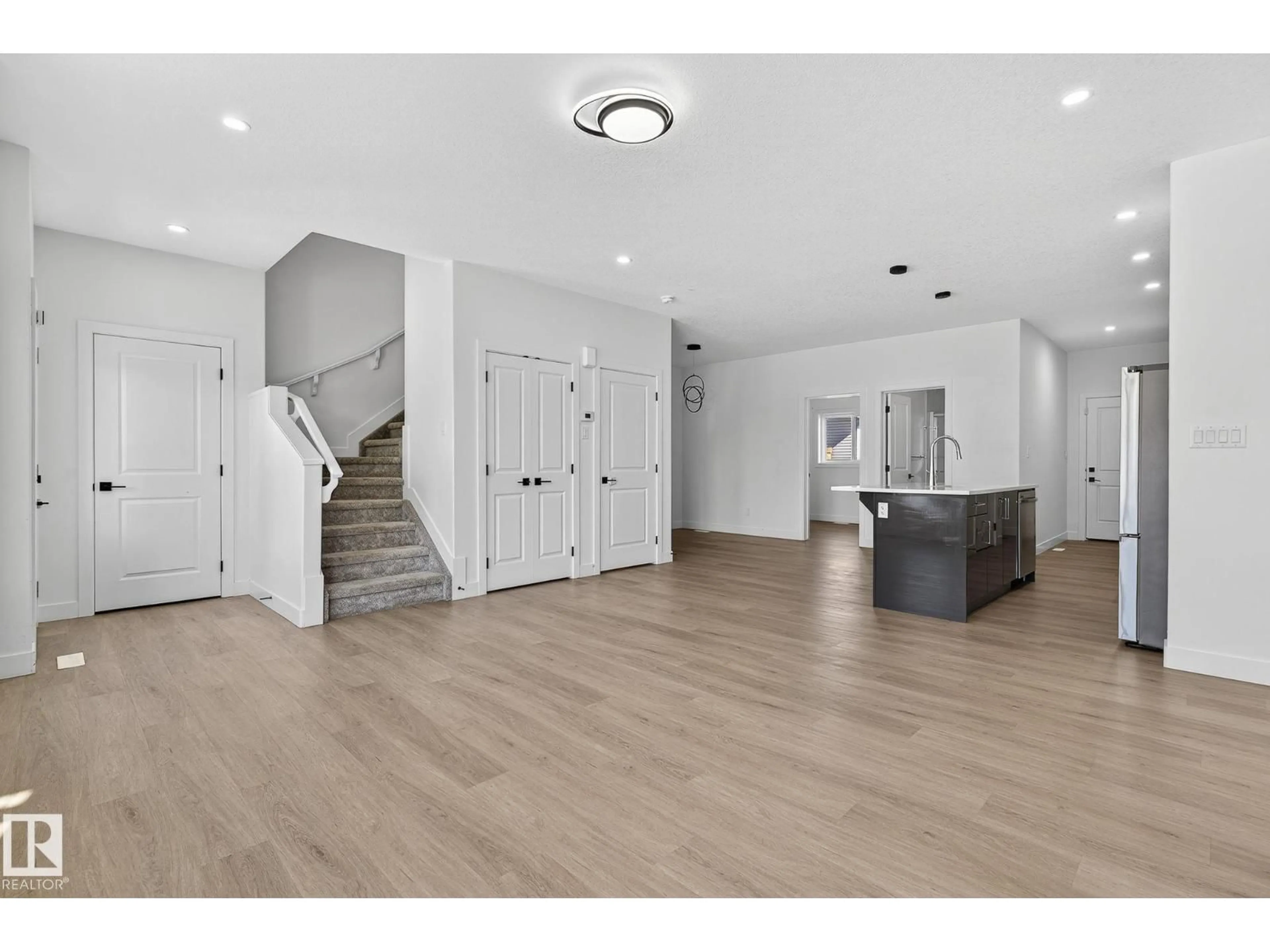 Indoor entryway for 4603 36 ST, Beaumont Alberta T4X2W3