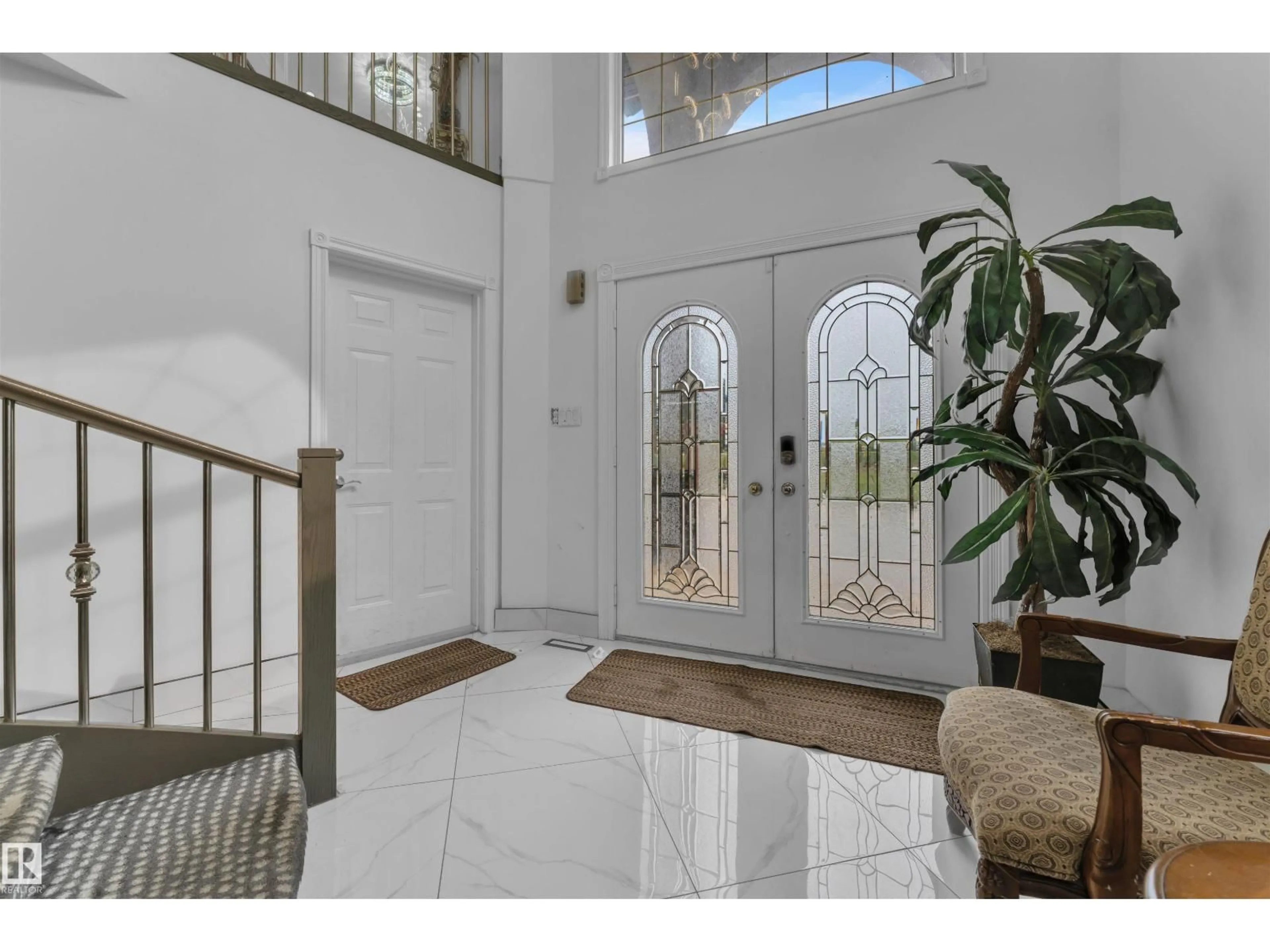 Indoor entryway for 23020 - 230 TWP 522, Rural Strathcona County Alberta T8B1H8