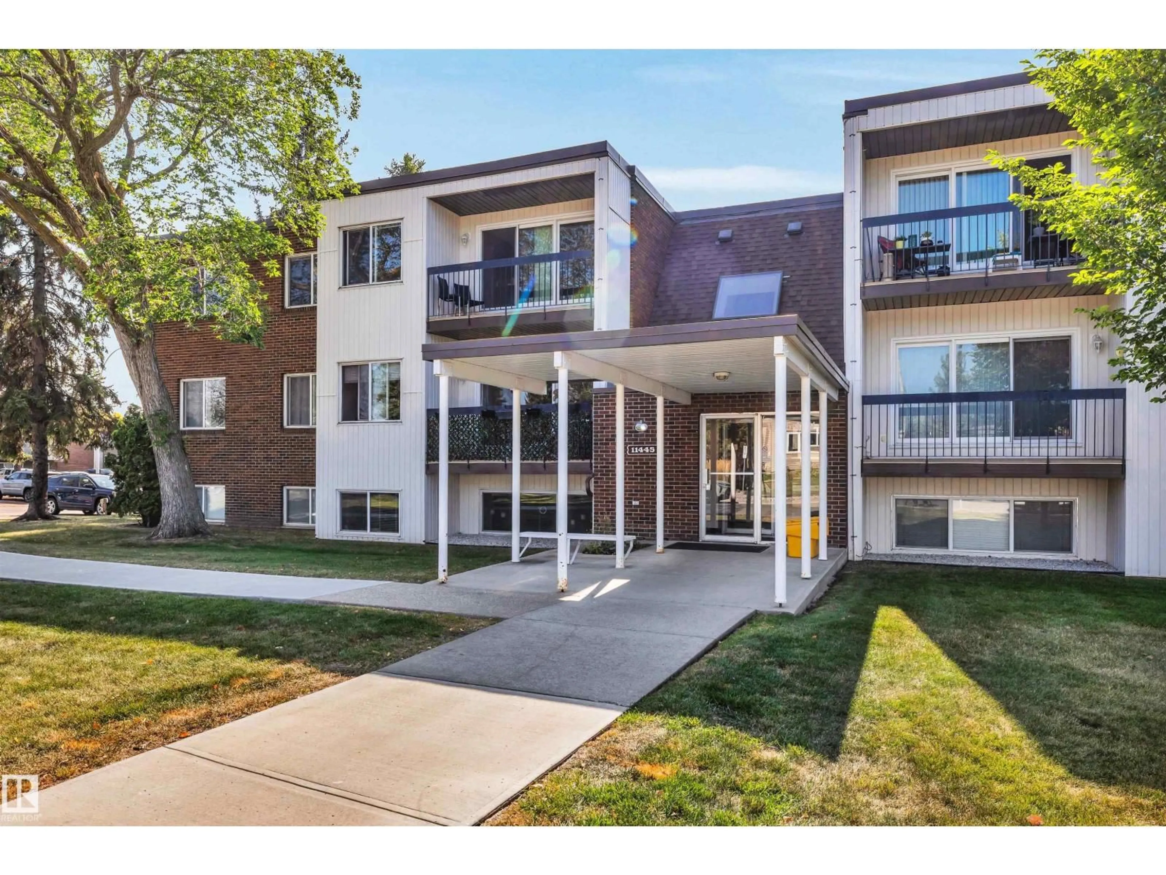 Unknown for #303 - 11445 41 AVENUE NW, Edmonton Alberta T6J0T9