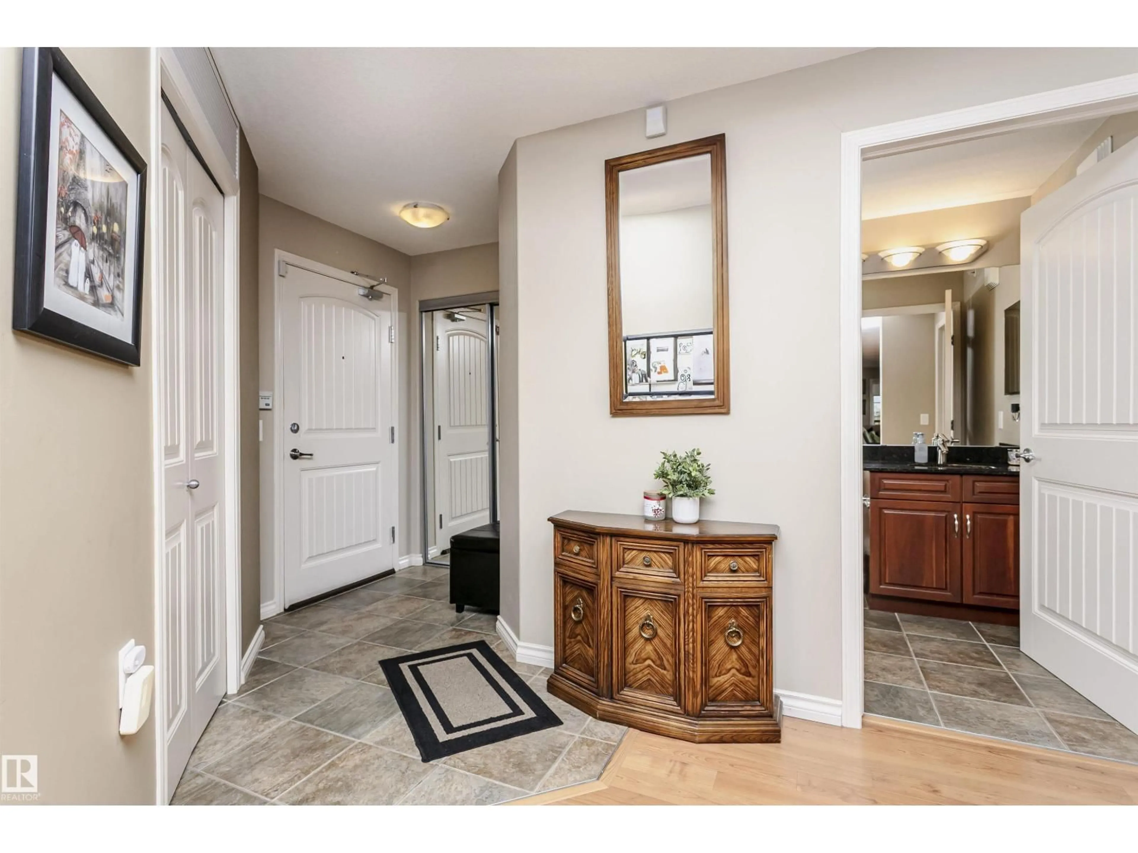 Indoor entryway for #433 - 2096 BLACKMUD CREEK DR, Edmonton Alberta T6W0G1