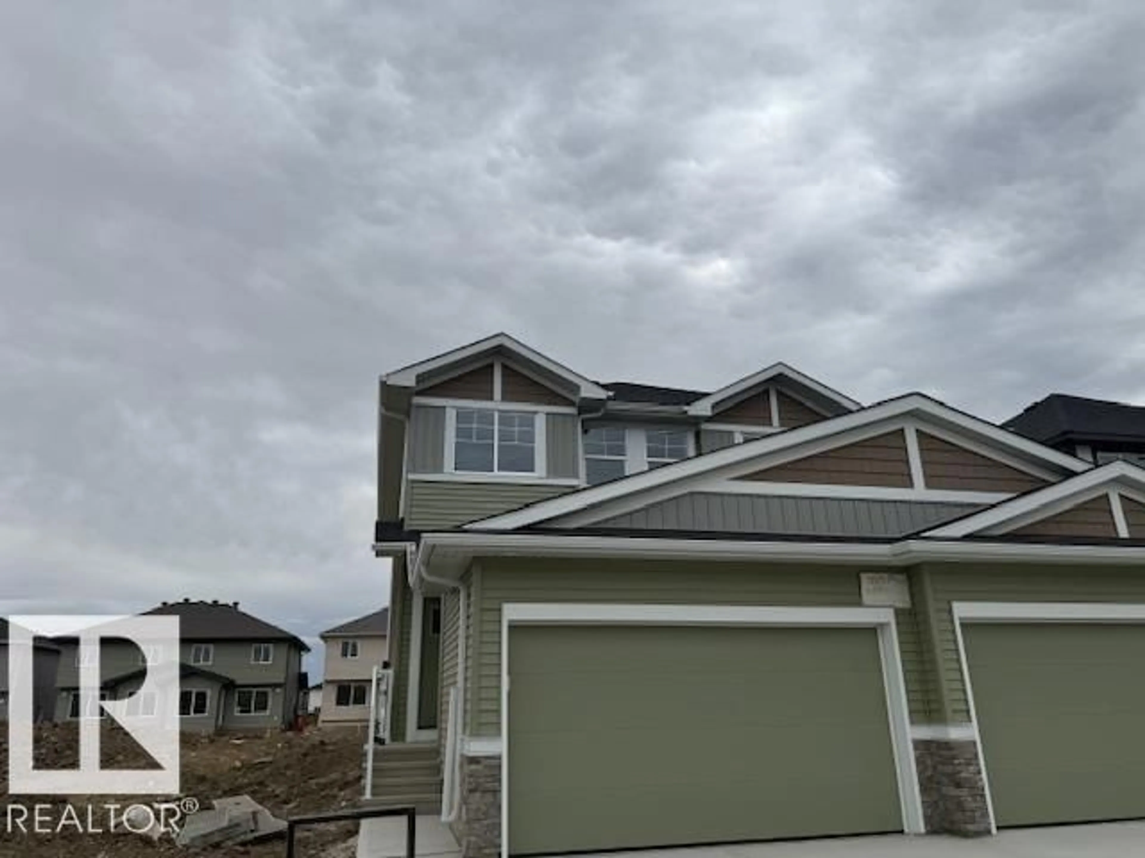 Home with vinyl exterior material, unknown for NW - 18113 74 ST, Edmonton Alberta T5Z0X7