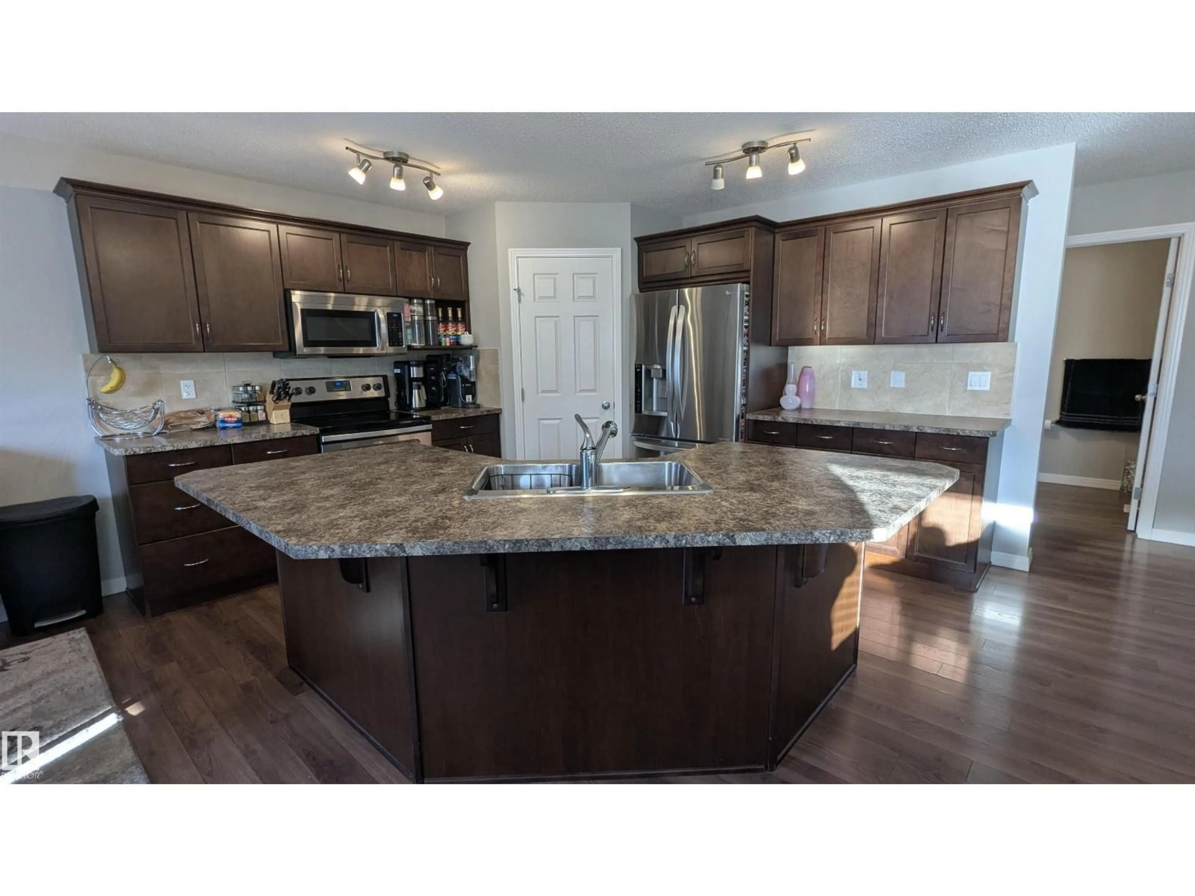 Open concept kitchen, unknown for 16436 136 ST, Edmonton Alberta T6V0G8