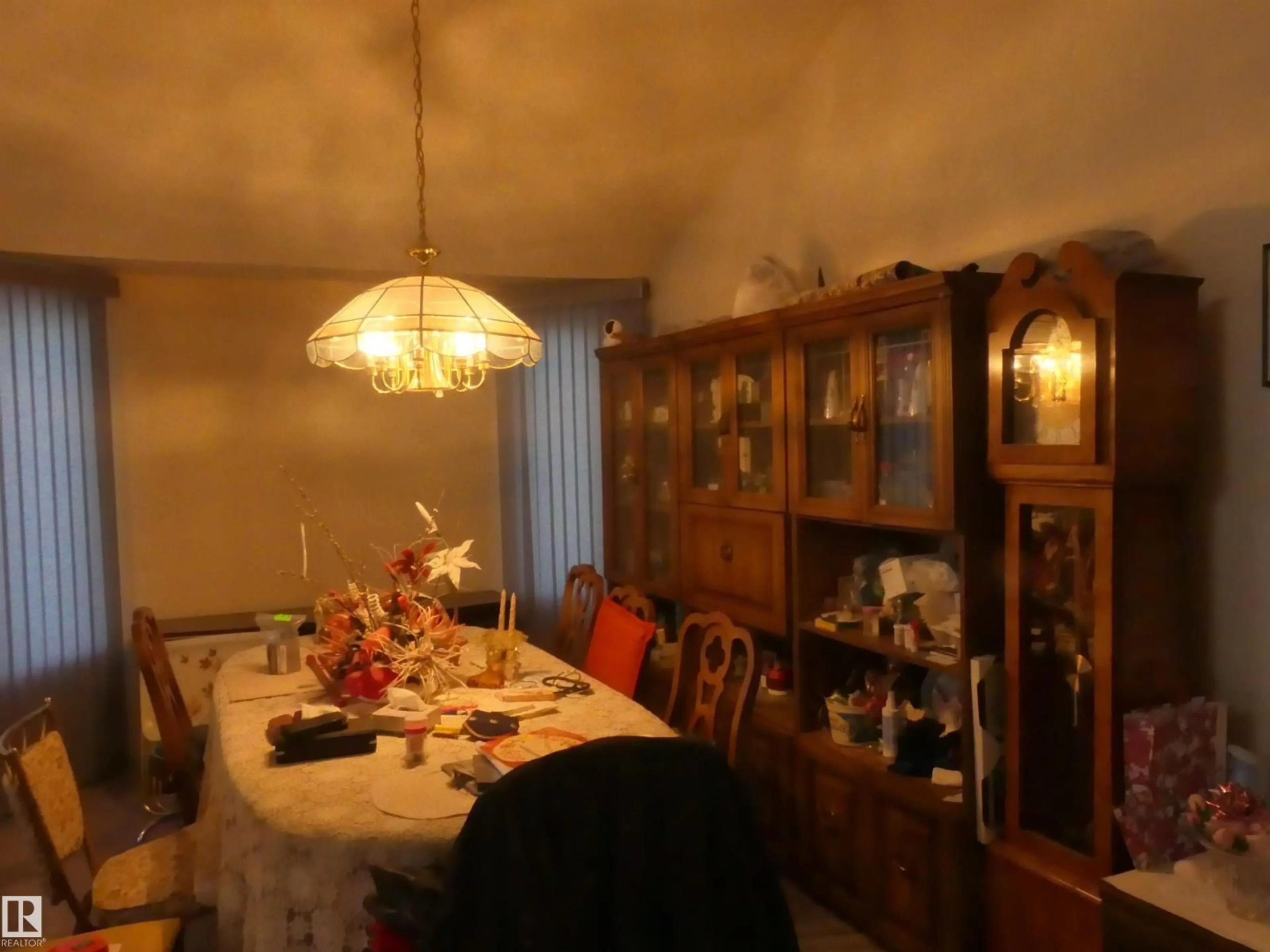 Dining room, unknown for NW - 9827 175 AV, Edmonton Alberta T5X5V4