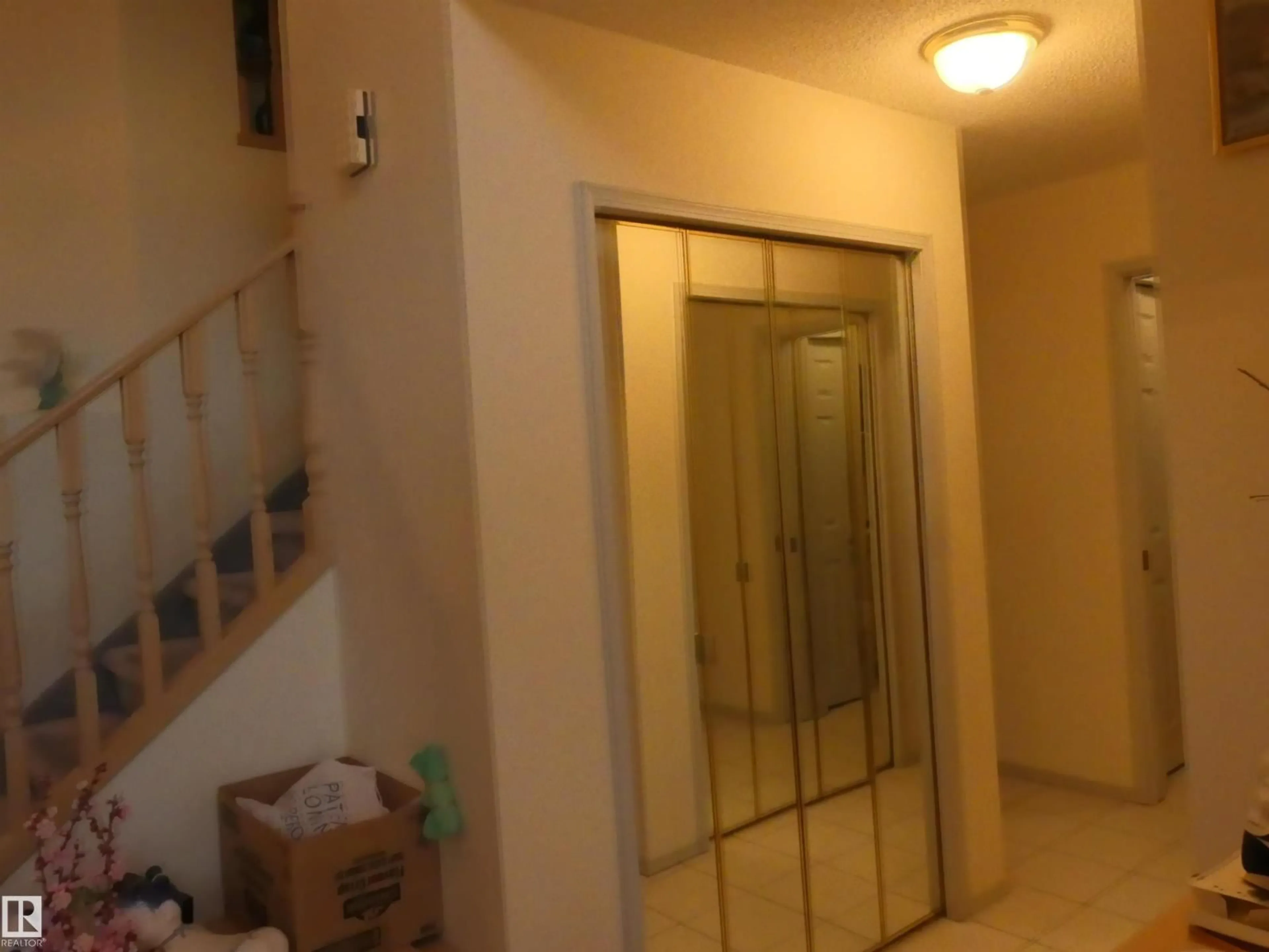 A pic of a room for NW - 9827 175 AV, Edmonton Alberta T5X5V4