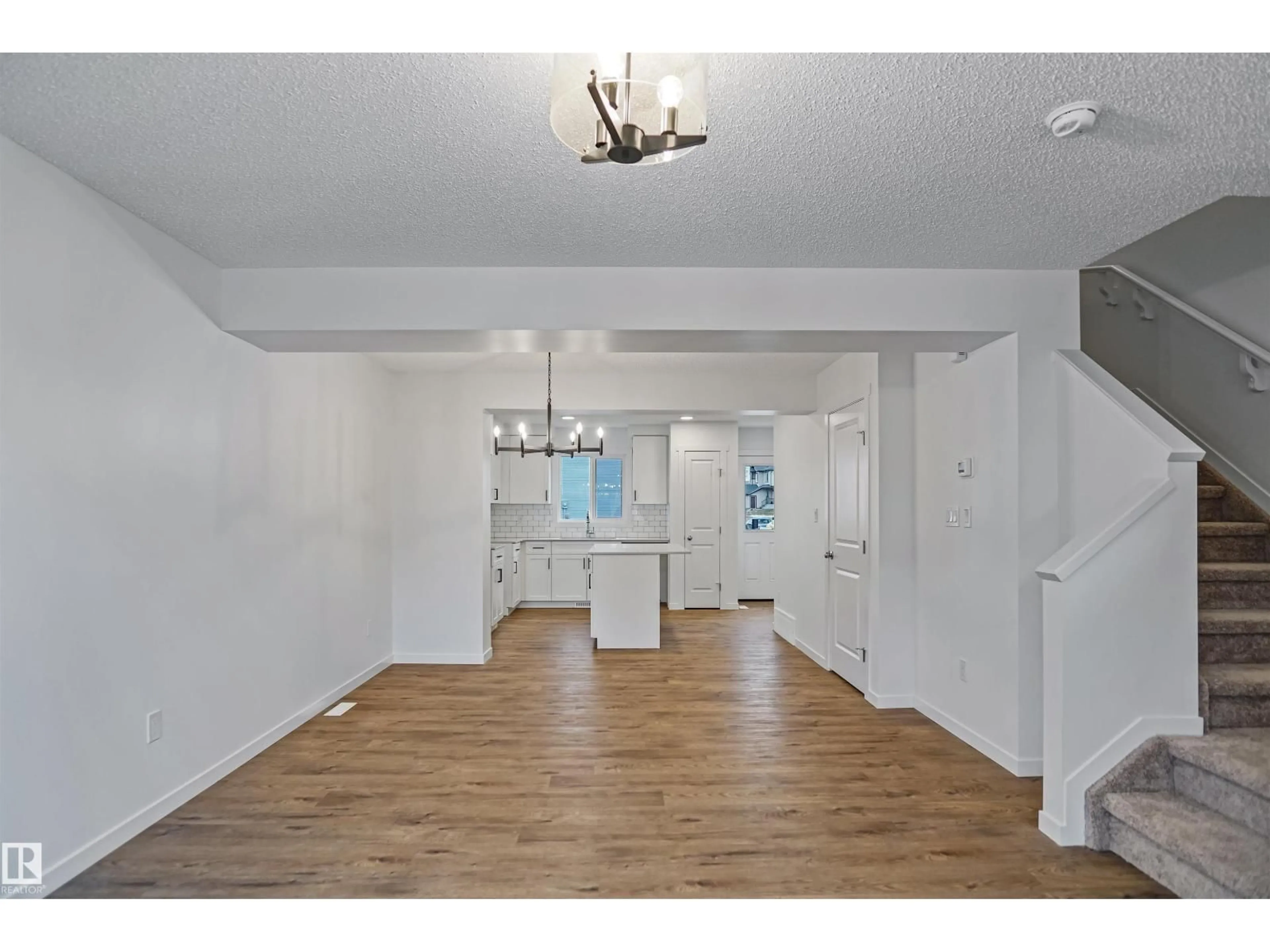 A pic of a room for 463 ASTER DR, Edmonton Alberta T6T2N8