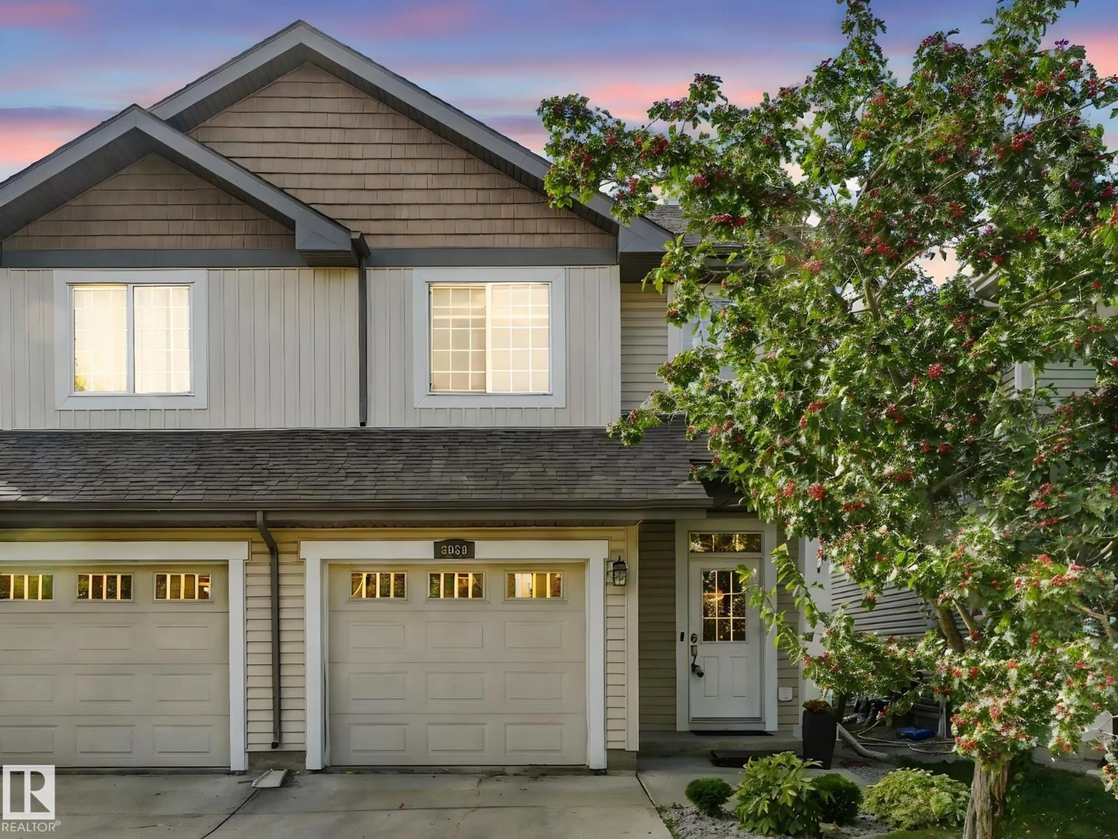 Home with vinyl exterior material, street for NW - 6030 214 ST, Edmonton Alberta T6M0H8