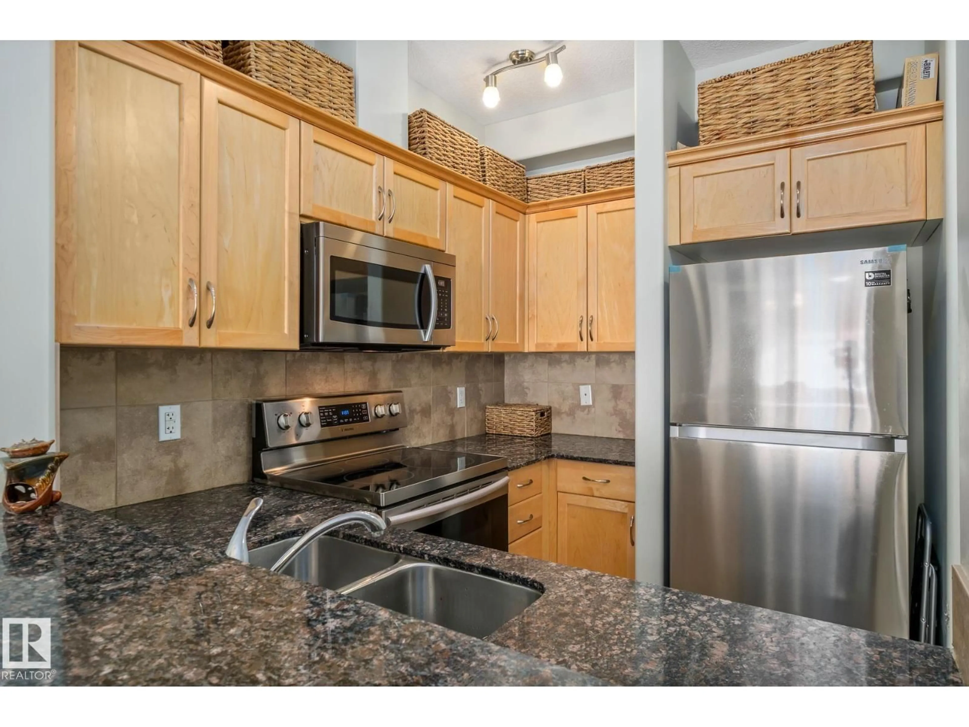 Standard kitchen, unknown for 33 - 13215 153 AV, Edmonton Alberta T6V0B6
