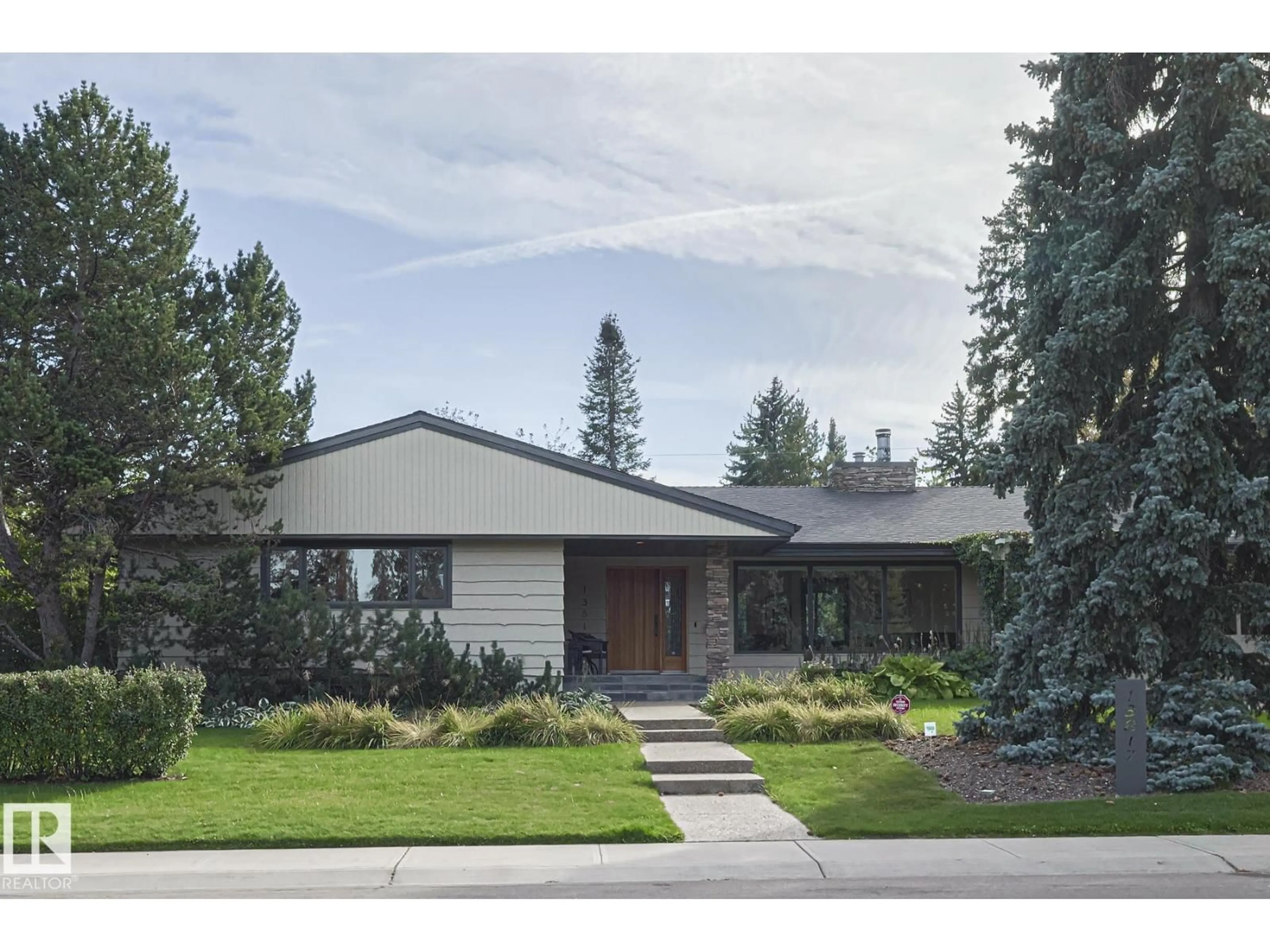 Unknown for 13817 SUMMIT DR, Edmonton Alberta T5N3S8
