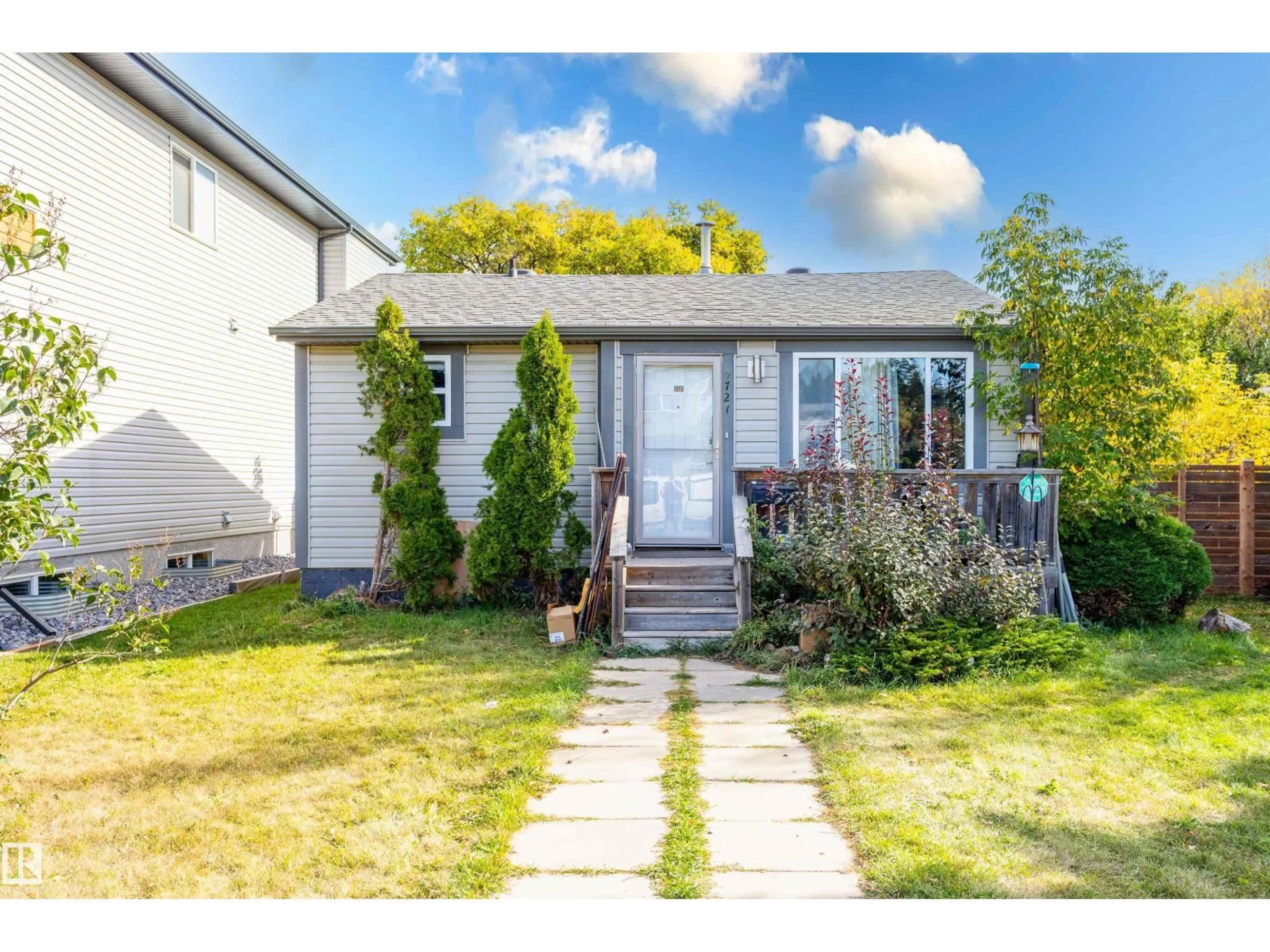 Unknown for NW - 9727 161 ST, Edmonton Alberta T5P3H3