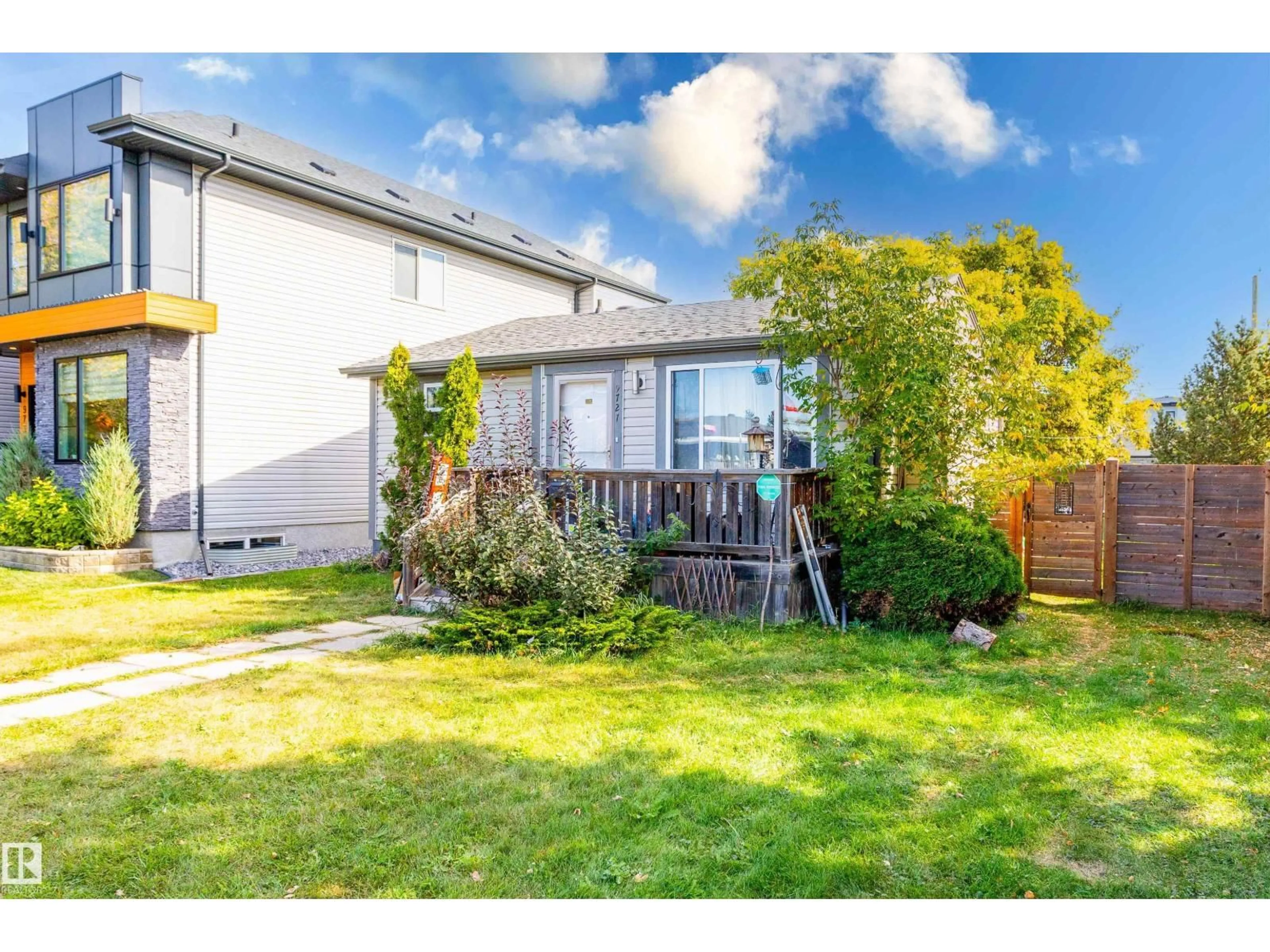 Unknown for NW - 9727 161 ST, Edmonton Alberta T5P3H3
