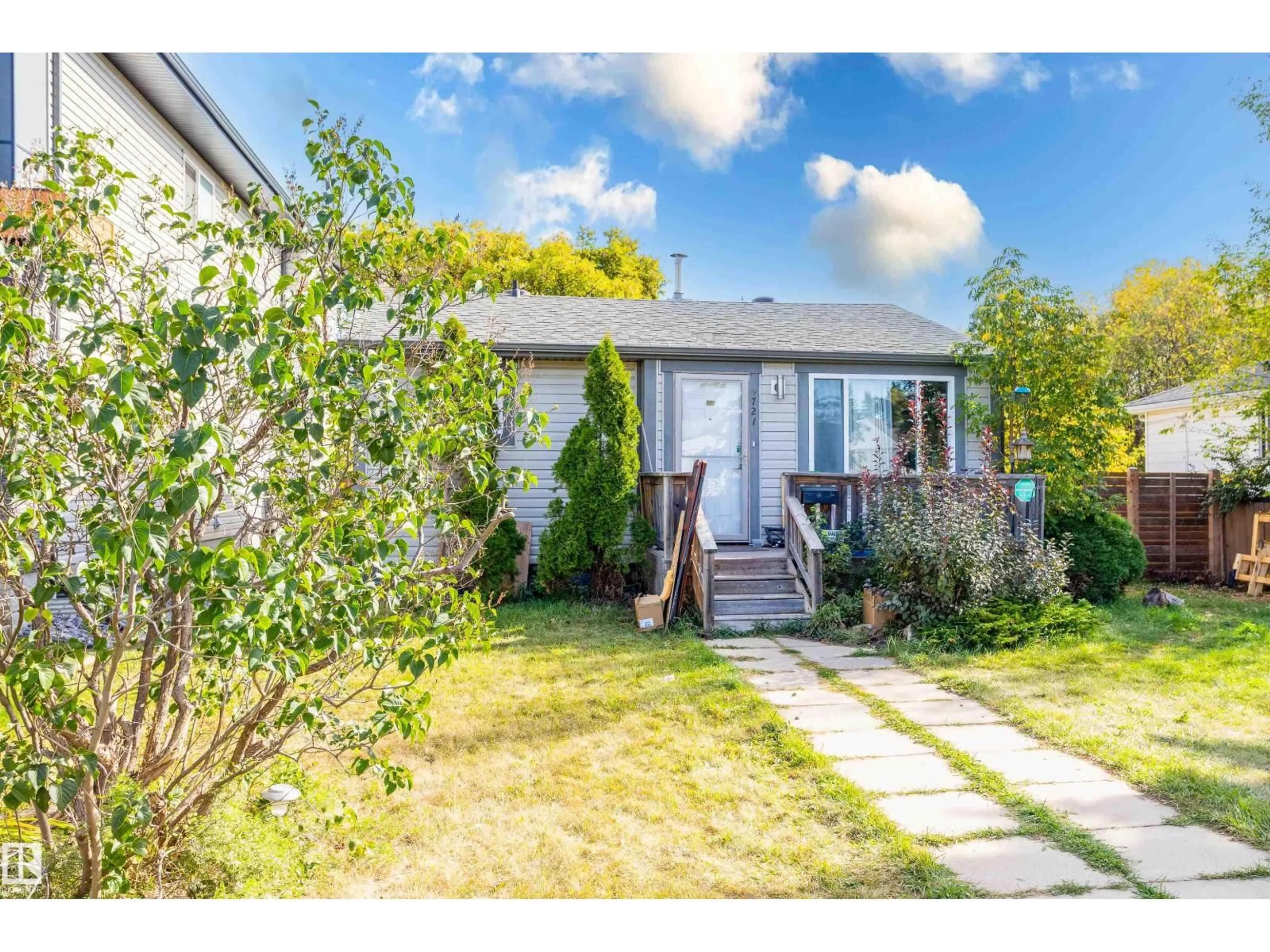 Unknown for NW - 9727 161 ST, Edmonton Alberta T5P3H3